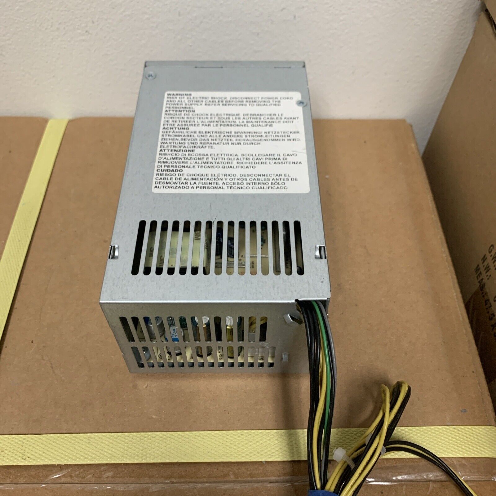 HP L08261-004 Computer Power Supply 180W