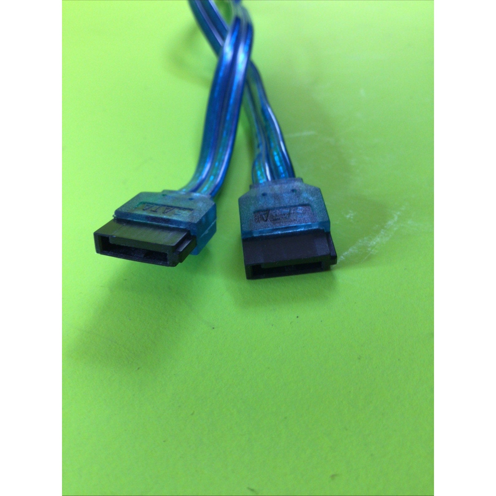 2 Pack of Western Digital Decorative SATA Cables Translucent Blue