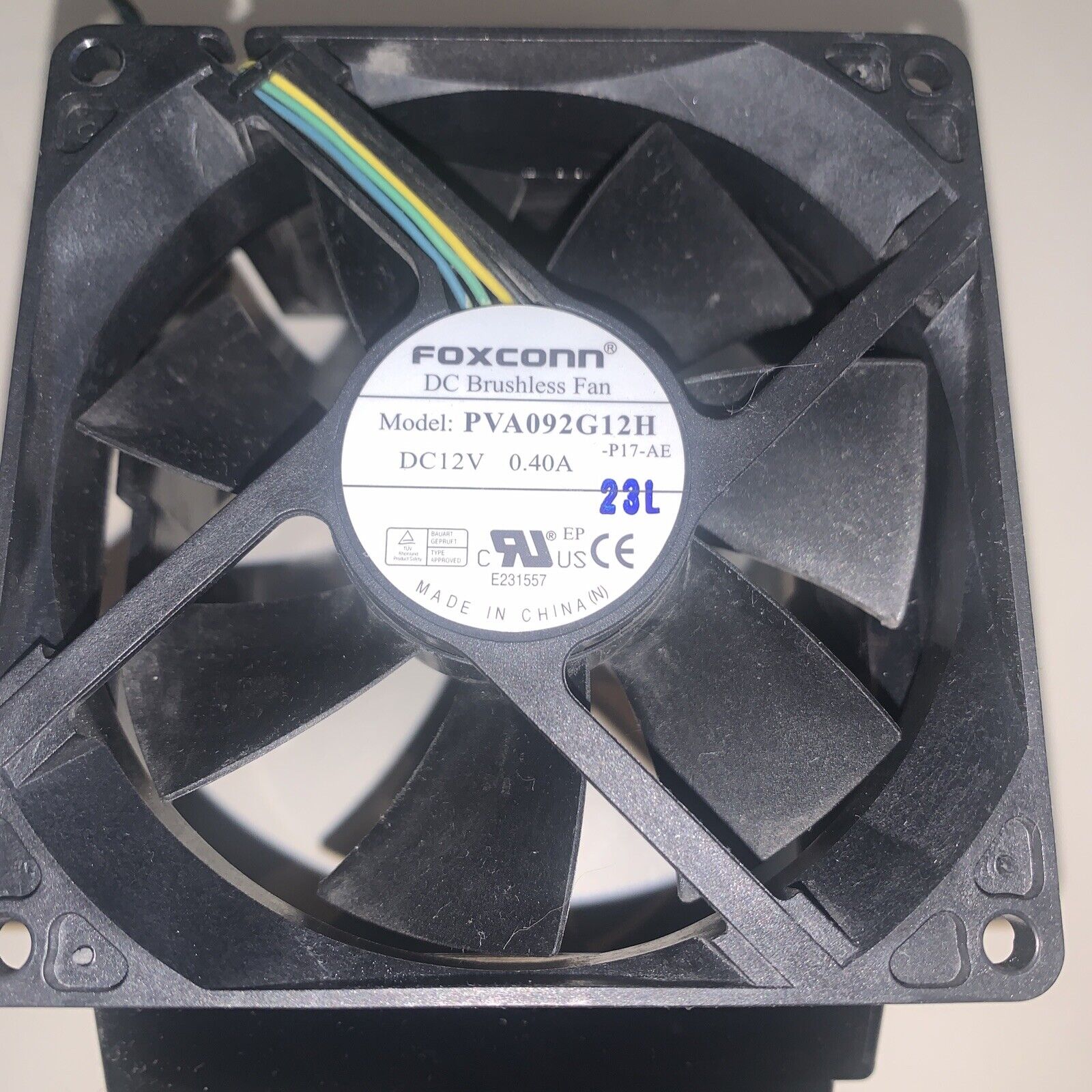 HP Compaq SFF Cpu Cooling Fan with Shroud Foxconn PVA092G12H / P1-628547