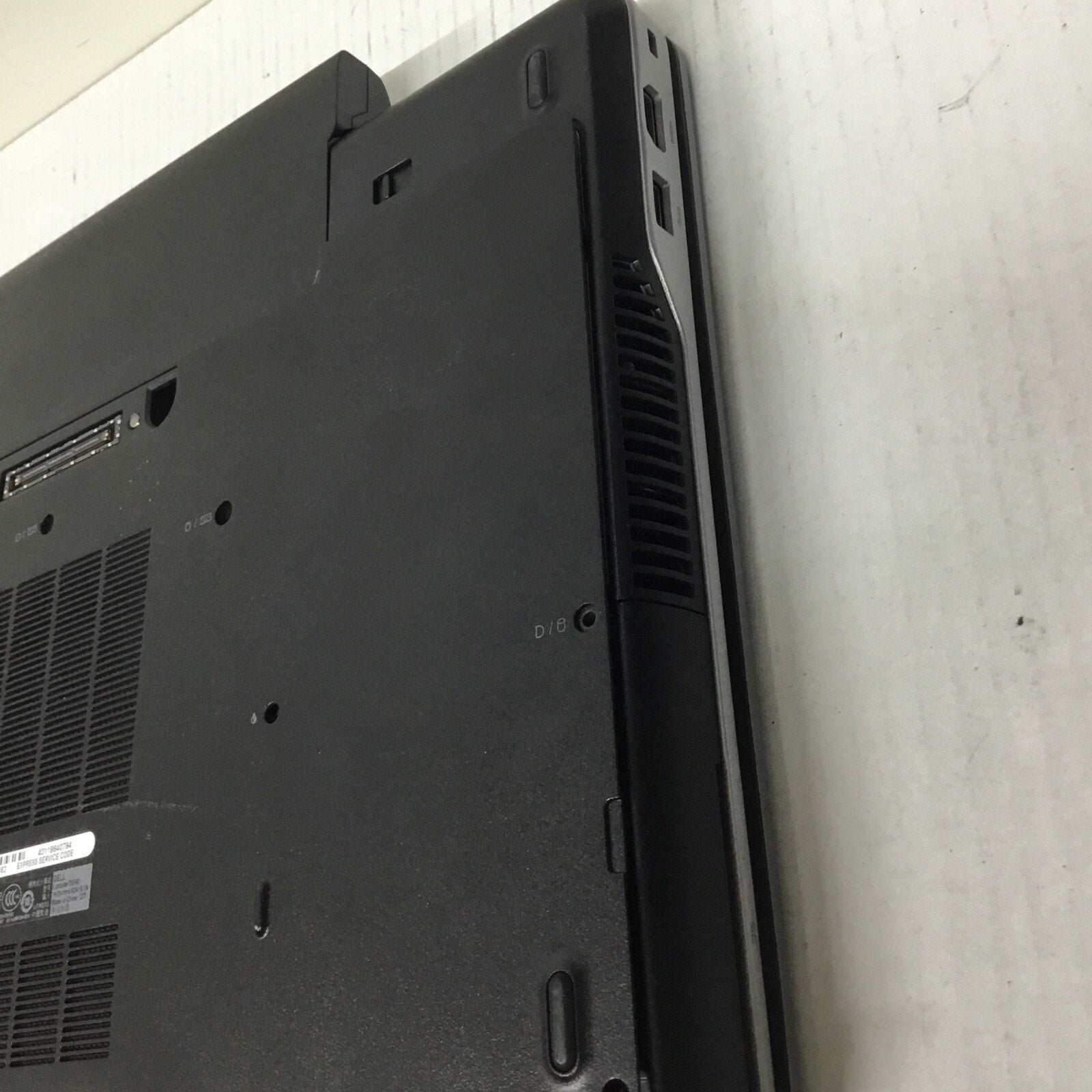 Dell Latitude E6540 15.6" i7-4600M FOR PARTS READ DESC