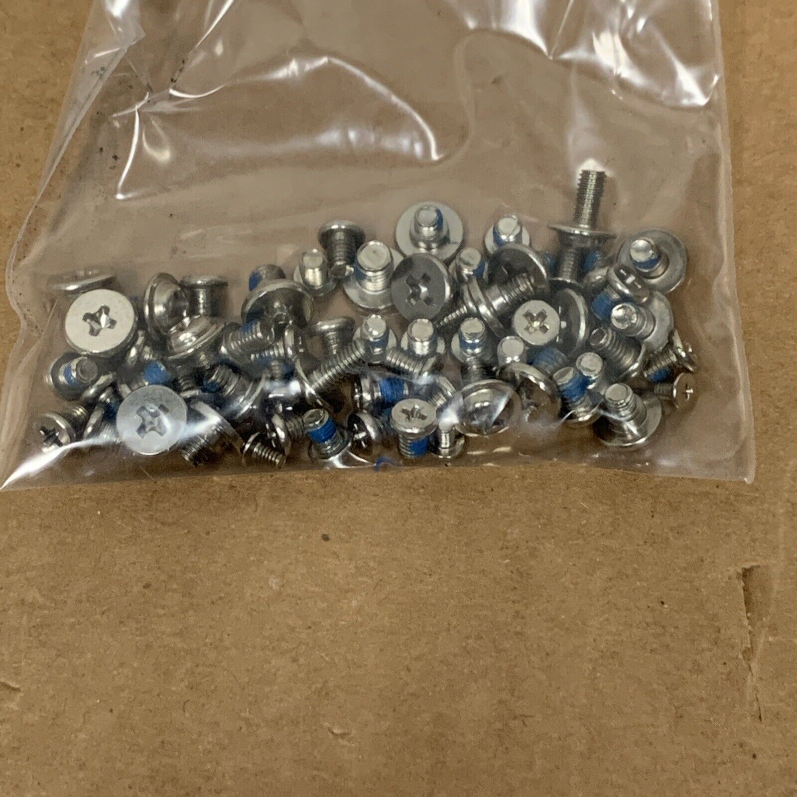 Lenovo ThinkCentre M93z All-In-One PC - Screw Pack / Tear Down Screws