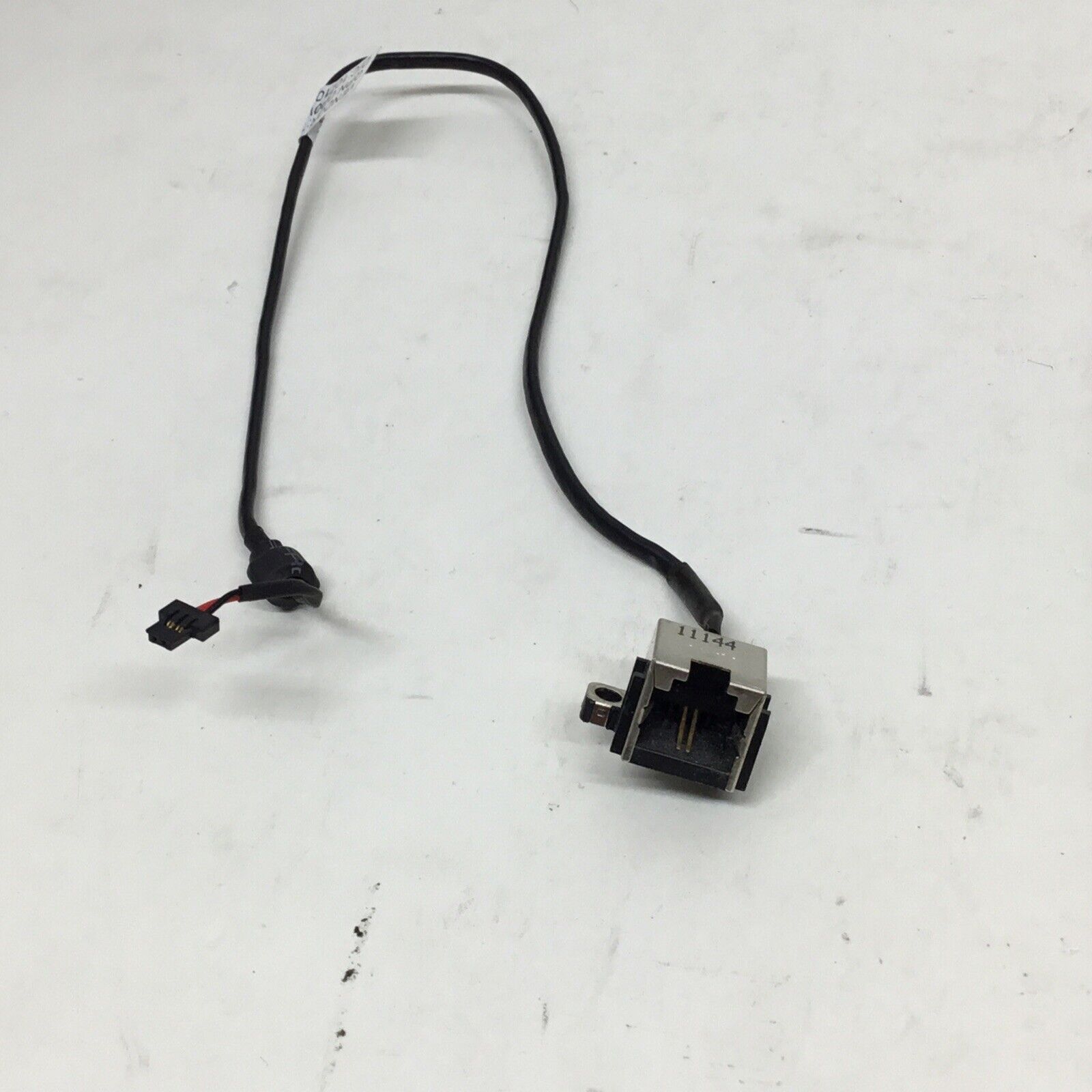 DD0VM9MTH101 Internet Phone Jack for Dell Vostro 1015