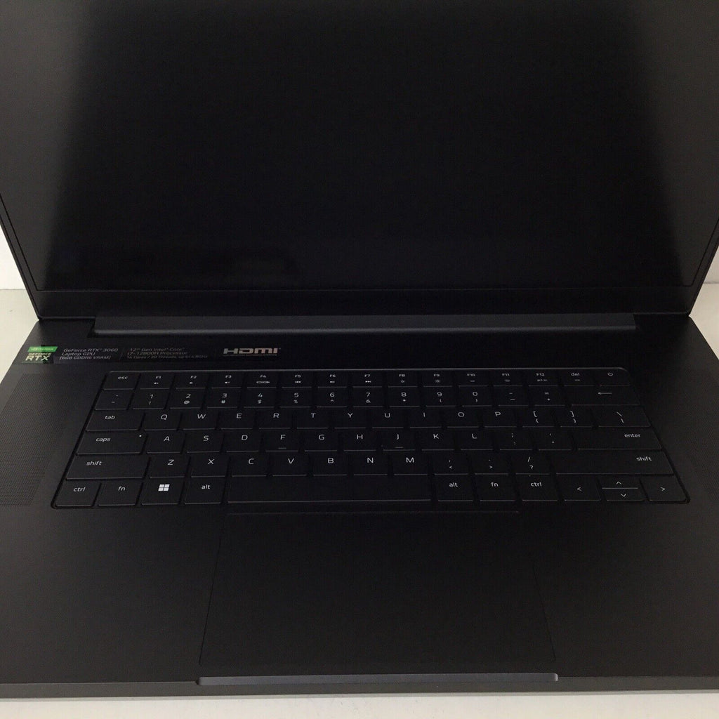 Razer Blade 17 17.3'' Laptop i7-12900H RTX 3060 16GB RAM 1TB SSD RZ09-0423