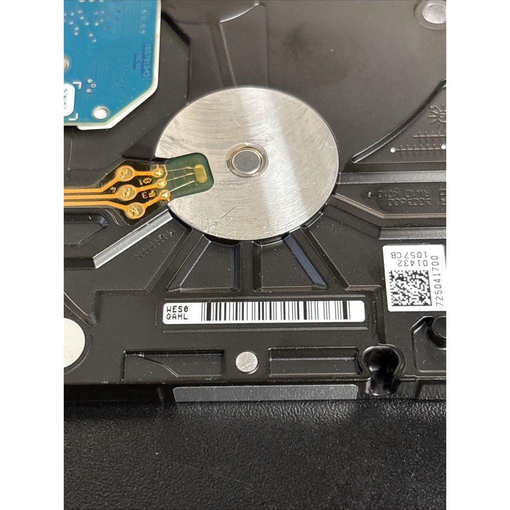 Seagate ST1000LM035 1TB Notebook Hard Drive P/N: 1RK172-500 FW: SDM1