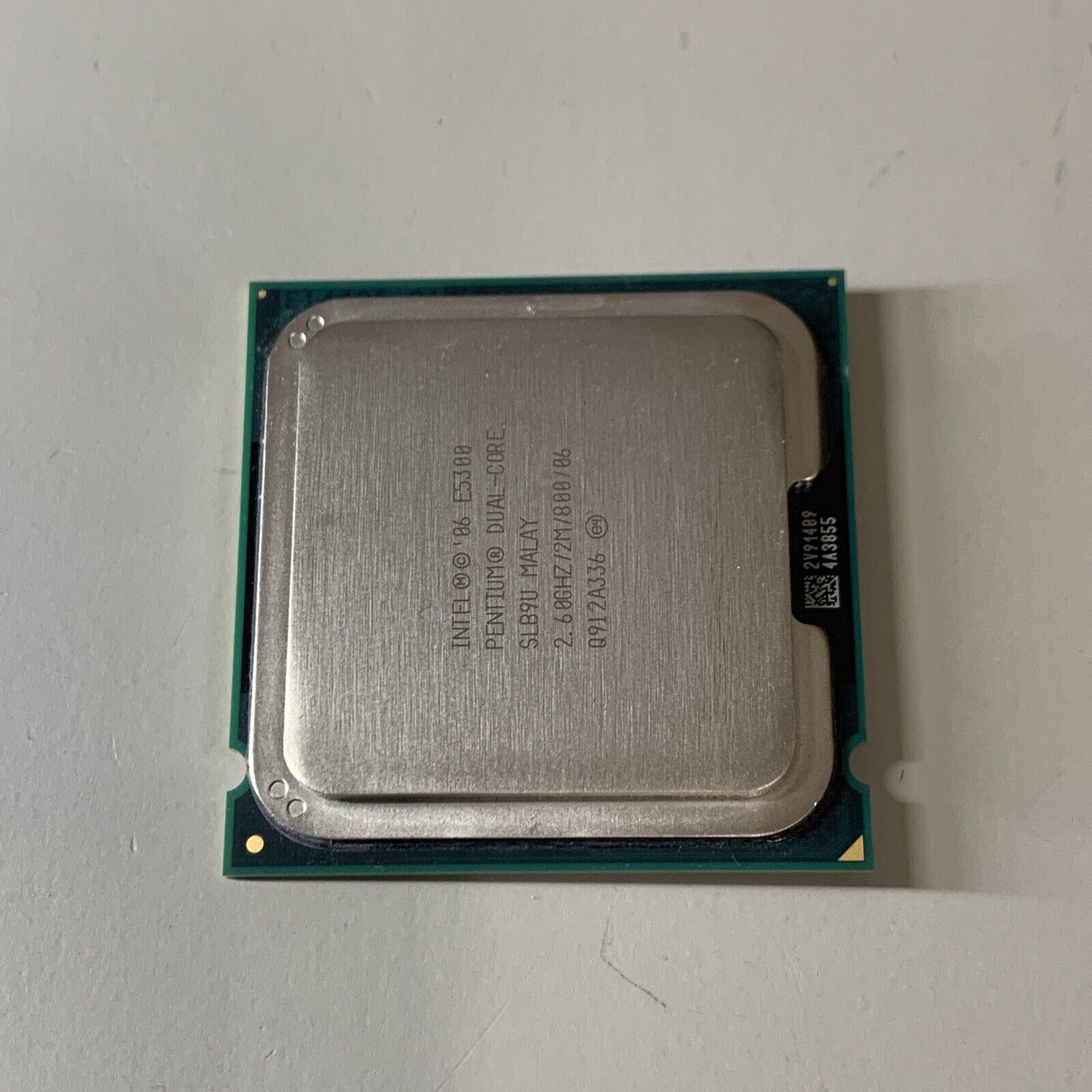 Intel Pentium E5300 SLB9U 2.6ghz 2M 800 Dual Core LGA775 CPU Processor