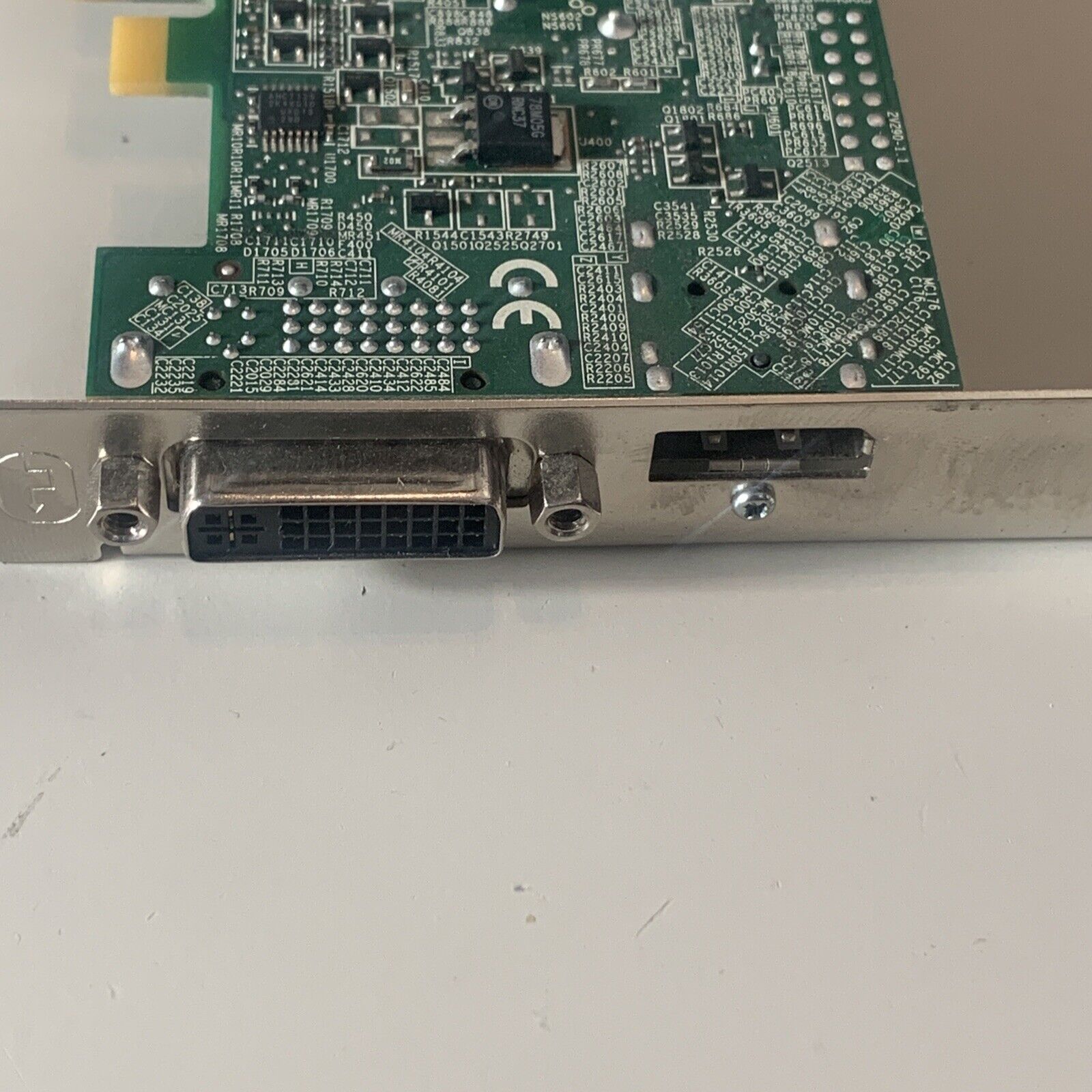 AMD Radeon HD 8570 1GB Video Graphics Card 109-C55257-01 8HW0R 08HW0R