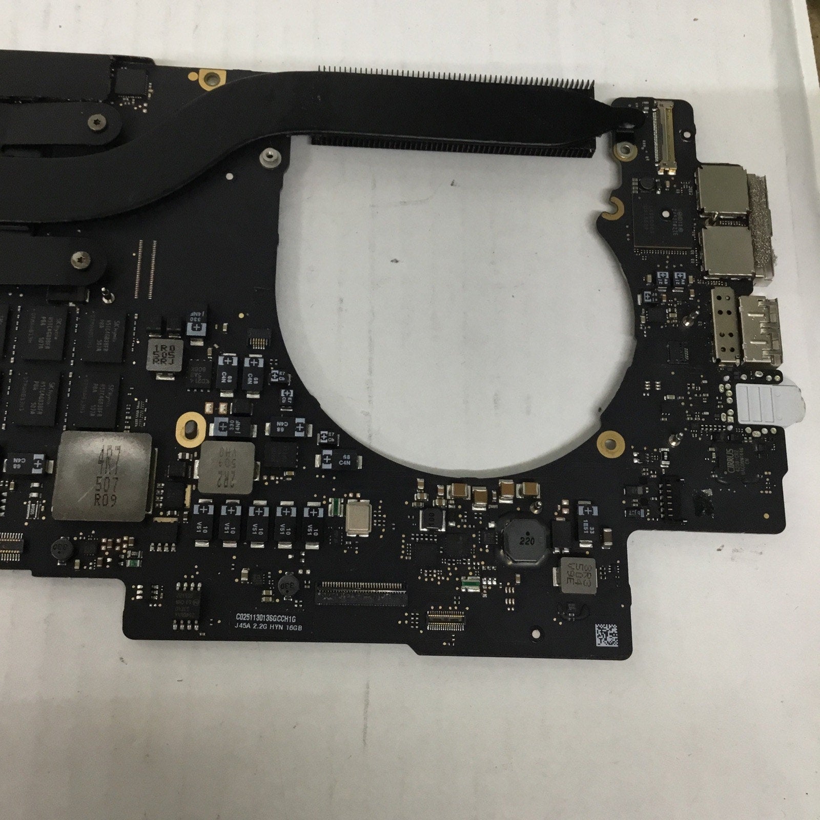 FOR PARTS APPLE MacBook Pro 15" A1398 Logic Board 820-3662-A READ DESC
