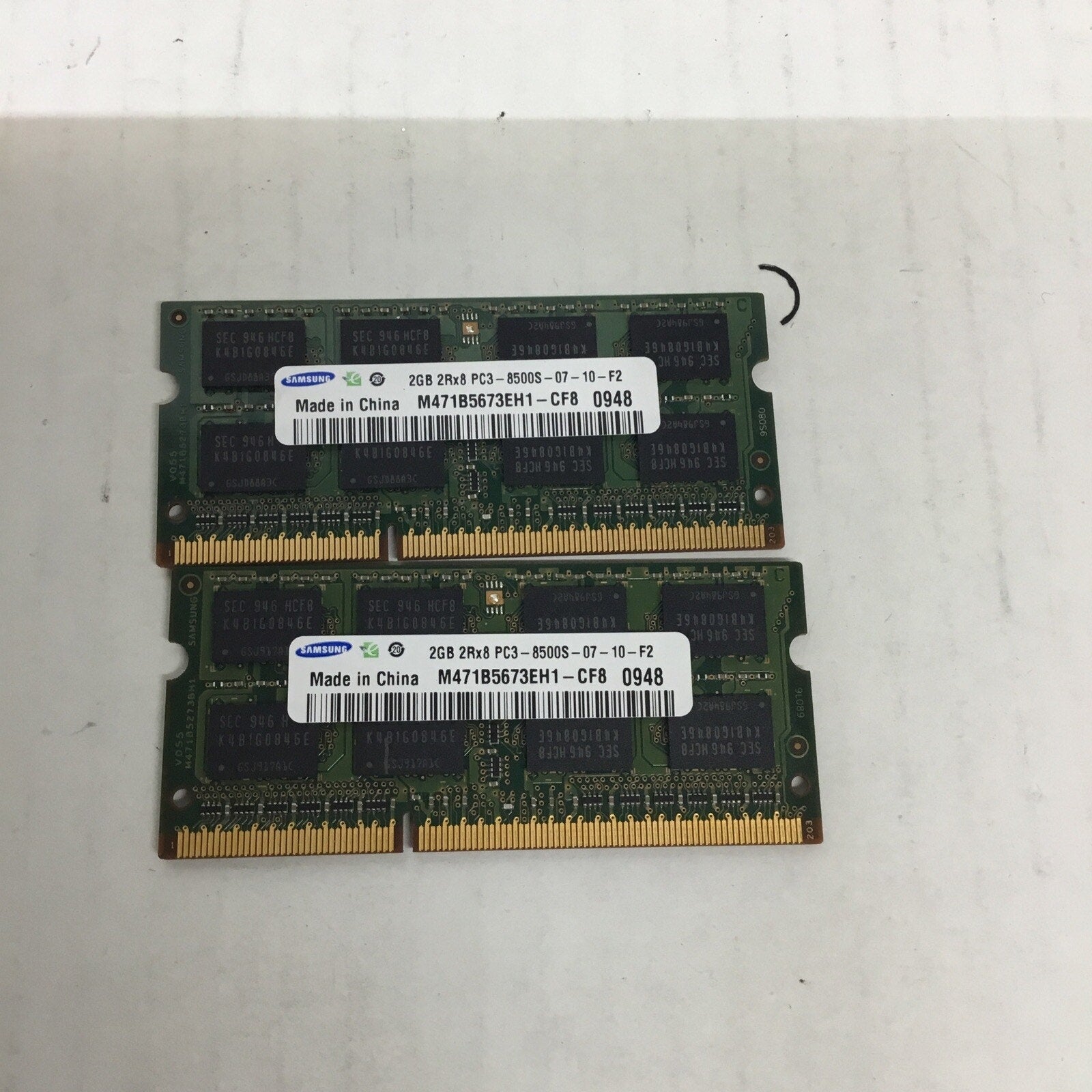 Samsung 2 GB X 2 M471B5673EH1-CF8 RAM Memory