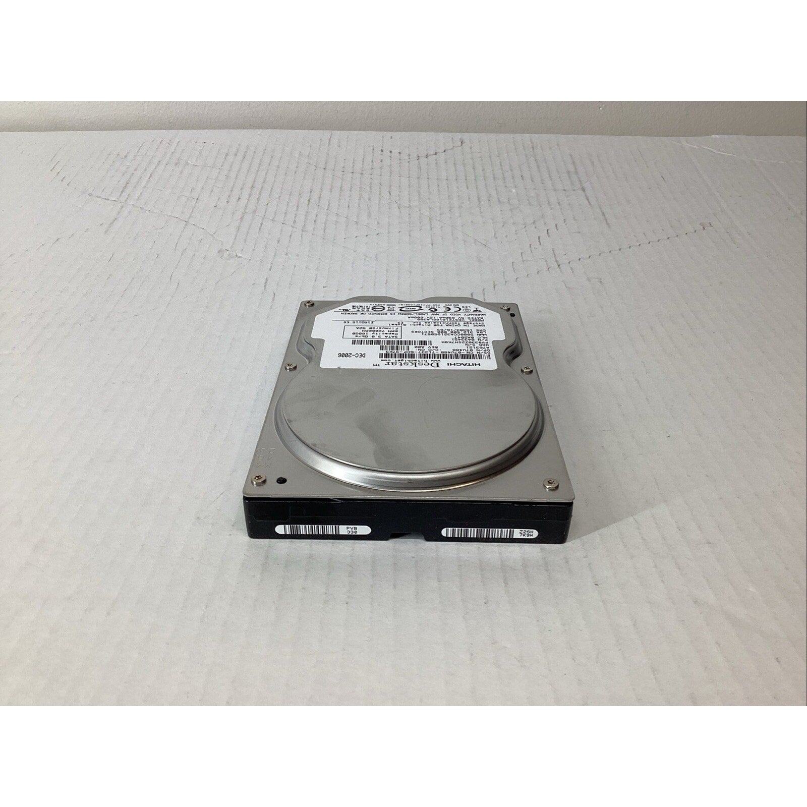 HDS721616PLA380 Hitachi Deskstar 160GB 3.5" SATA Hard Drive 0A33451 07U488