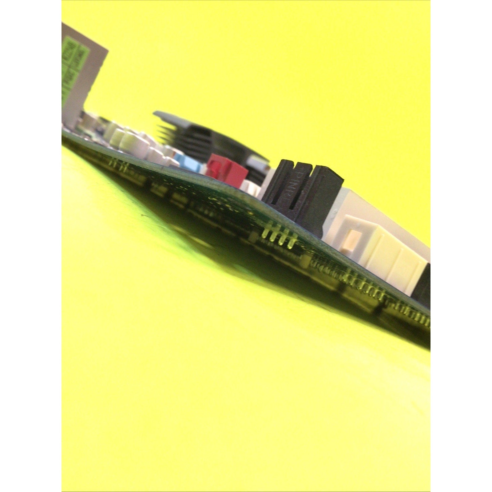 Gigabyte GA-EP45-UD3LR Socket 775 Motherboard Boots to BIOS FOR PARTS or REPAIR