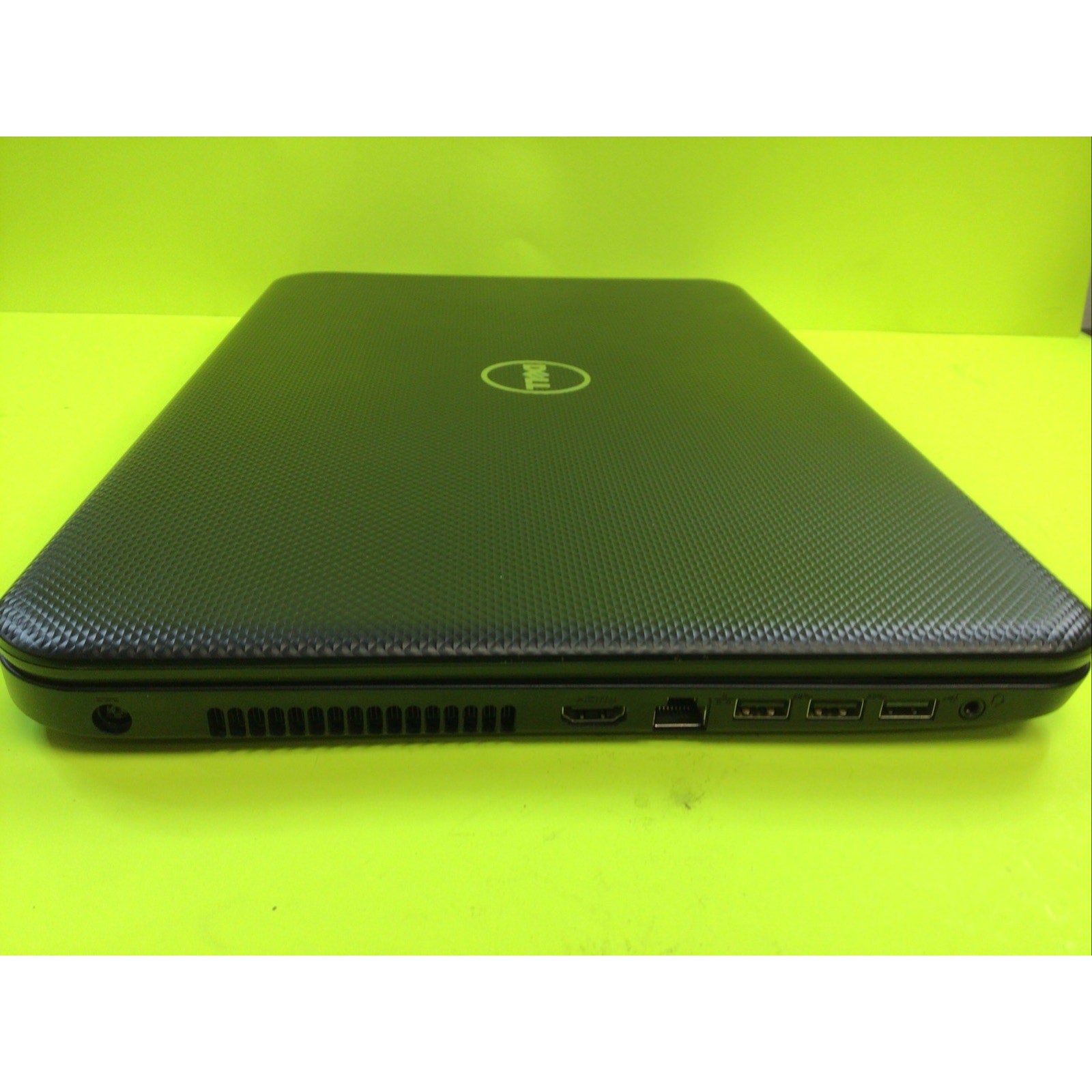 Dell inspiron 17-3721 17.3” Pentium 2117u 4GB RAM Laptop FOR PARTS or REPAIR