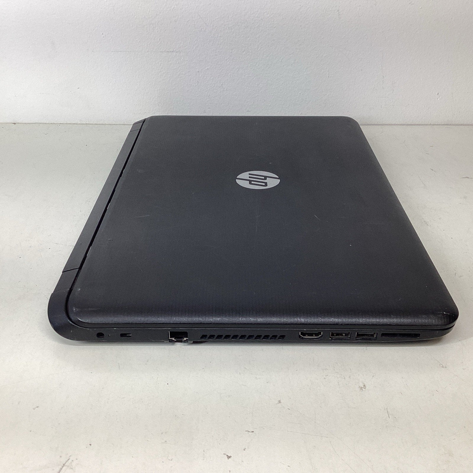 HP Notebook 17-p120wm 17.3" Laptop Intel Core i5 Missing Parts Read - For Parts