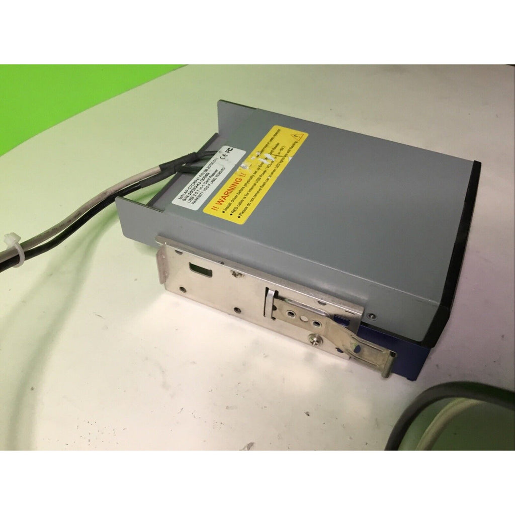 Multi-Card Reader 7-In-One USB 2.0 3.5" Internal White CF/SD/SM/MMC/MS