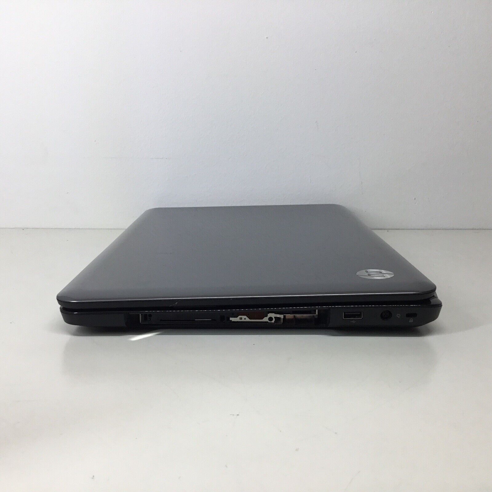 HP Pavilion g7 series Windows 7 Laptop 584037-001 A4 AMD Dual Core - For Parts