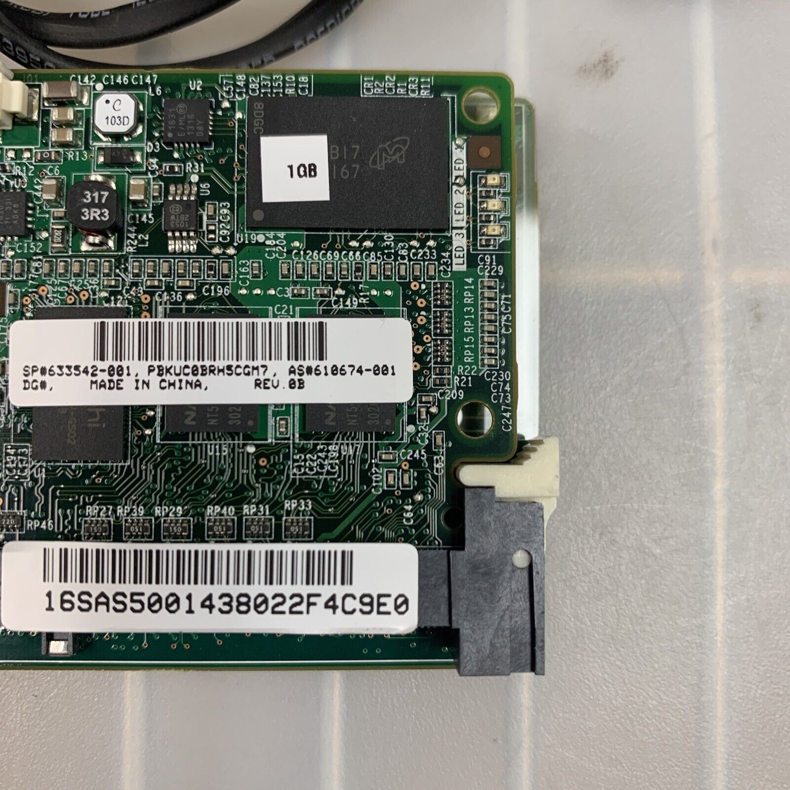 HP 633539-001 Smart Array P421 1GB PCIe x8 SAS RAID Controller Card - 610671-003