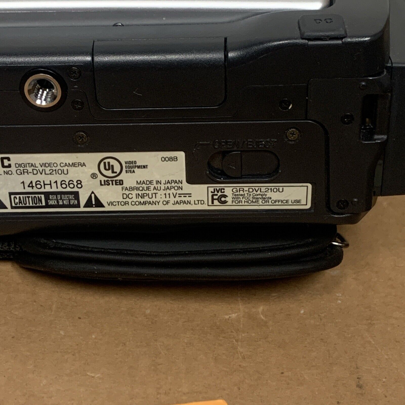 JVC GR-DVL210U Mini DV Digital Video Camera - As-Is/Unknown - No Power Cable