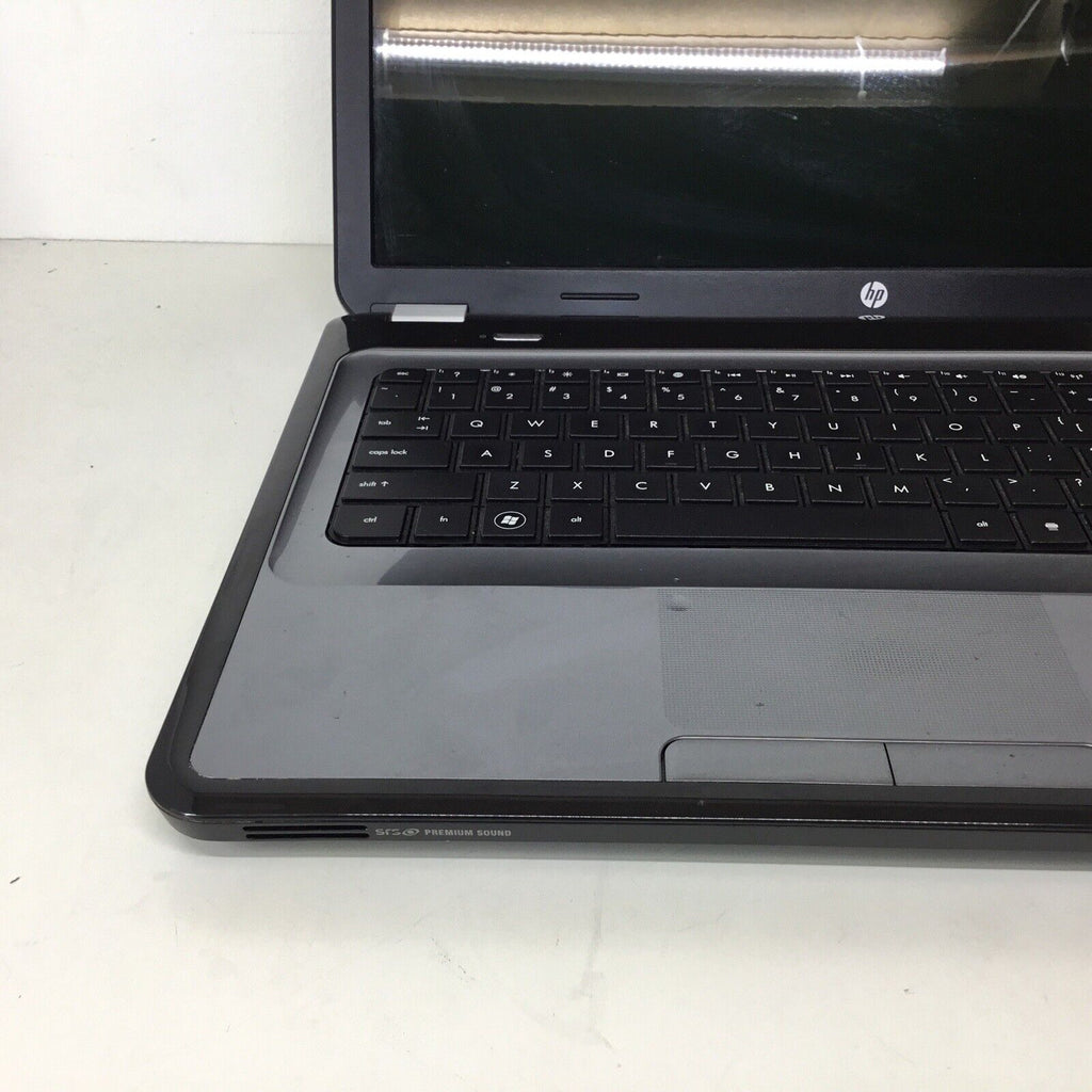 HP Laptop 584037-001 G7-1261NR 17.3 AMD Radeon A4-3300M 500GB - For Parts