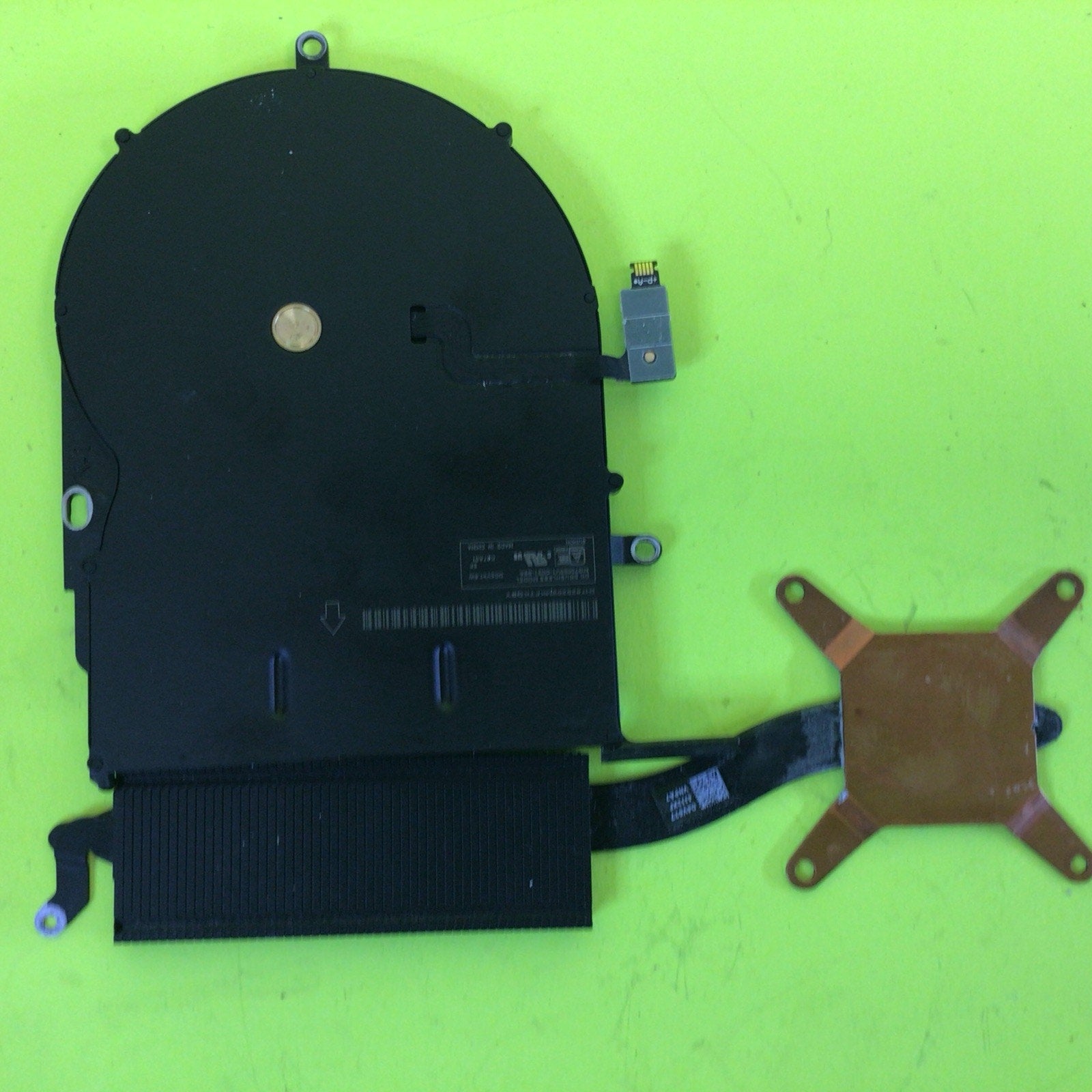 MacBook Pro A1502 CPU Cooling Fan and Heat Sink