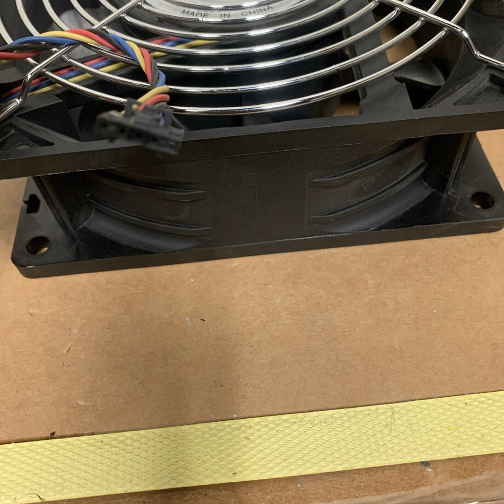 DELTA AFC1512DG Axial Fan DC 12V 150x150x50MM 4-Pin Server Cooling Fan - DG168