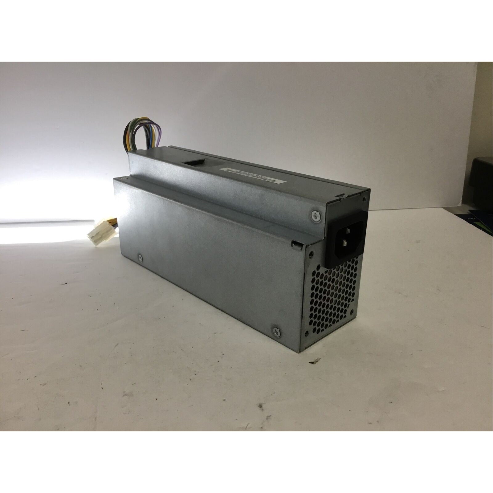 Genuine Bestec HP PSU FH-ZD11FMGF-C P/N 682216-001