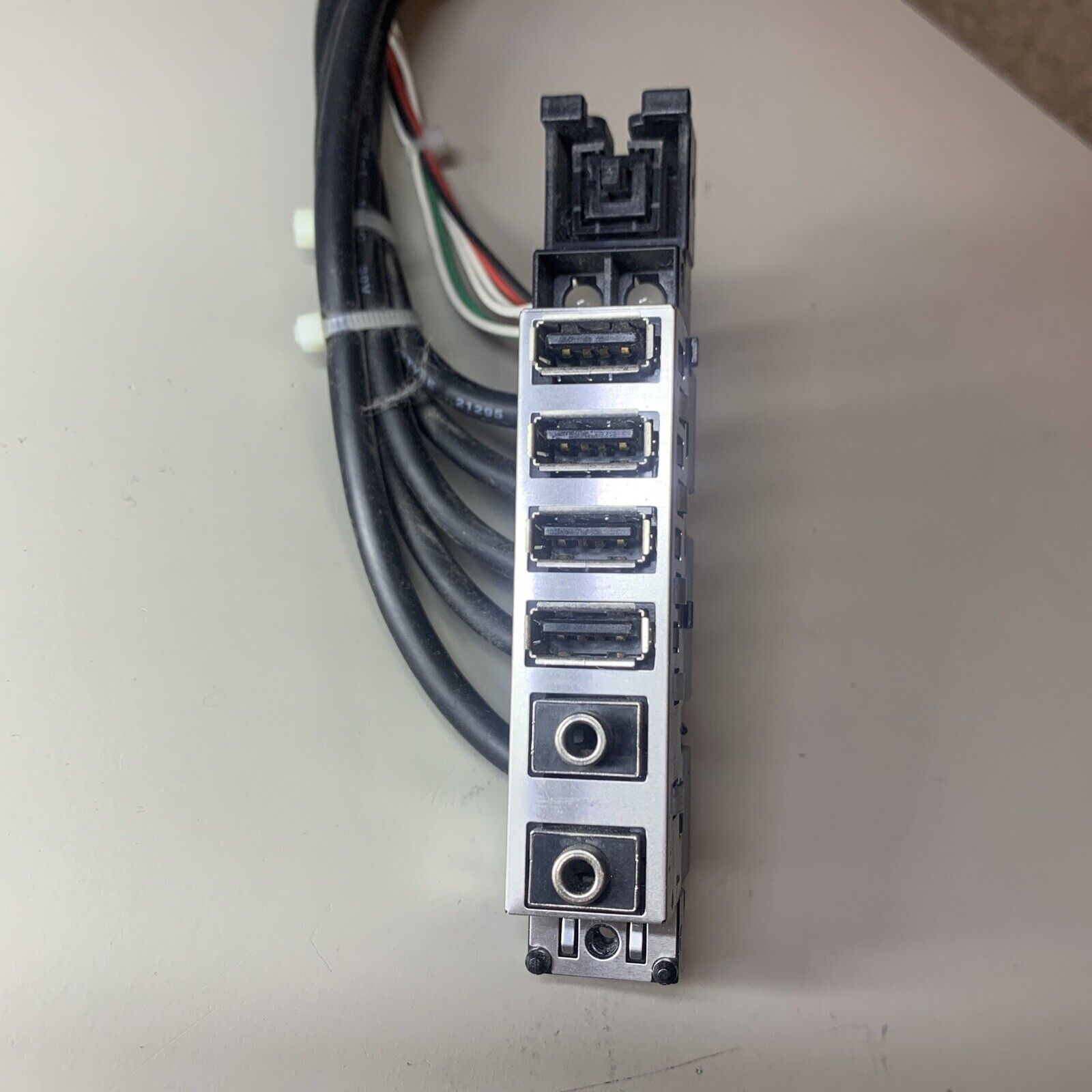 HP 611897-001 Computer Power Button USB Audio Assembly w/ Cables