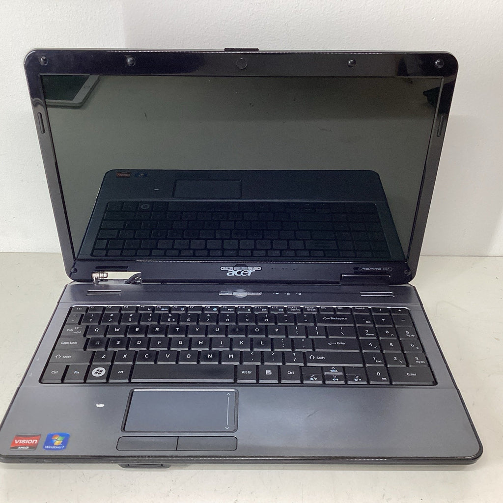 Acer Aspire 15.6" 5517-5671 Laptop AMD Vision 3GB RAM No HDD - For Parts