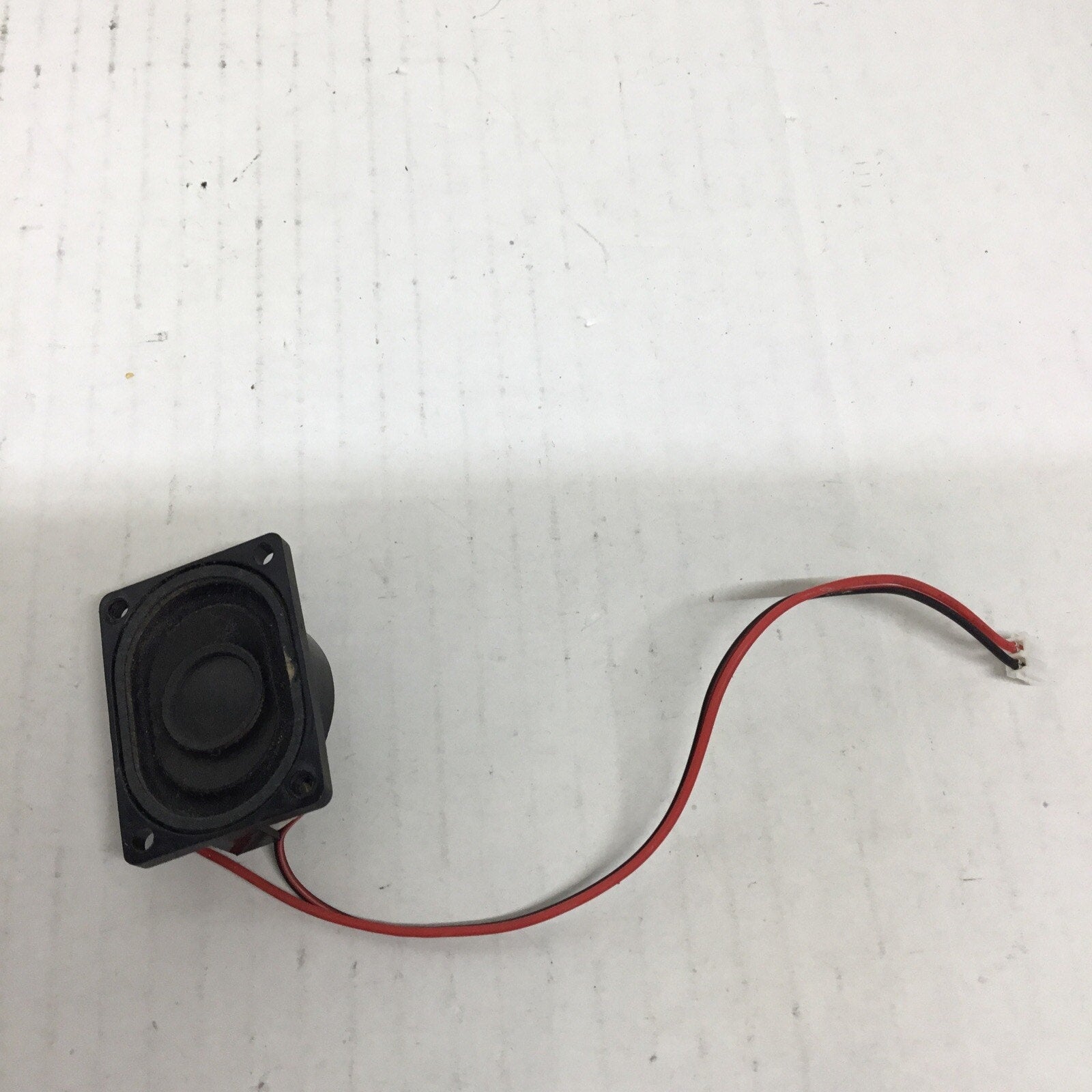 HP 611898-001 Rev A Internal Speaker | 4 Ohms | 2 Watts