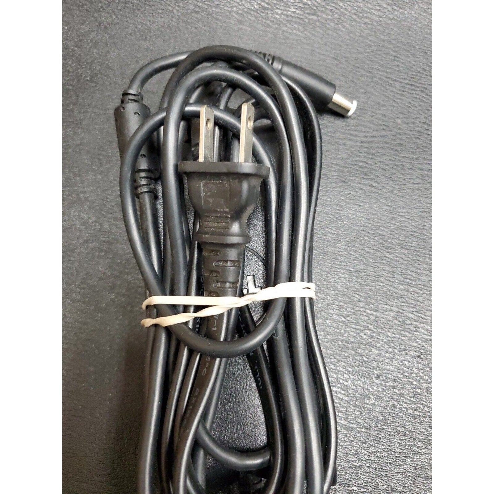 Genuine Dell AC/DC Adapter DA65NS0-00 CF745 0CF745 19.5V 3.34A 65W ADP-65JB C