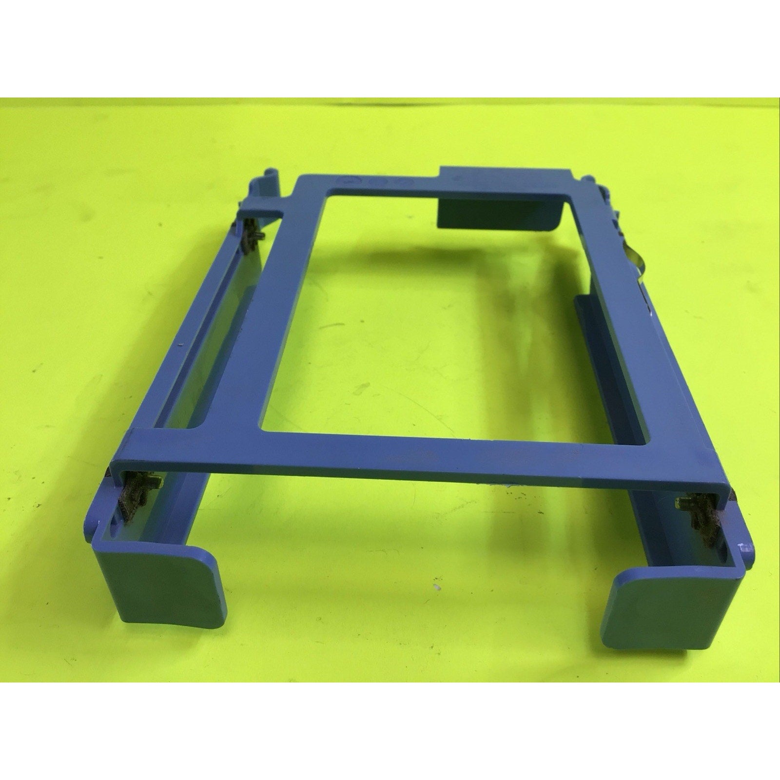 Dell Hard Drive Caddy Tray YJ221 H7283 Rh991 U6436 J7283