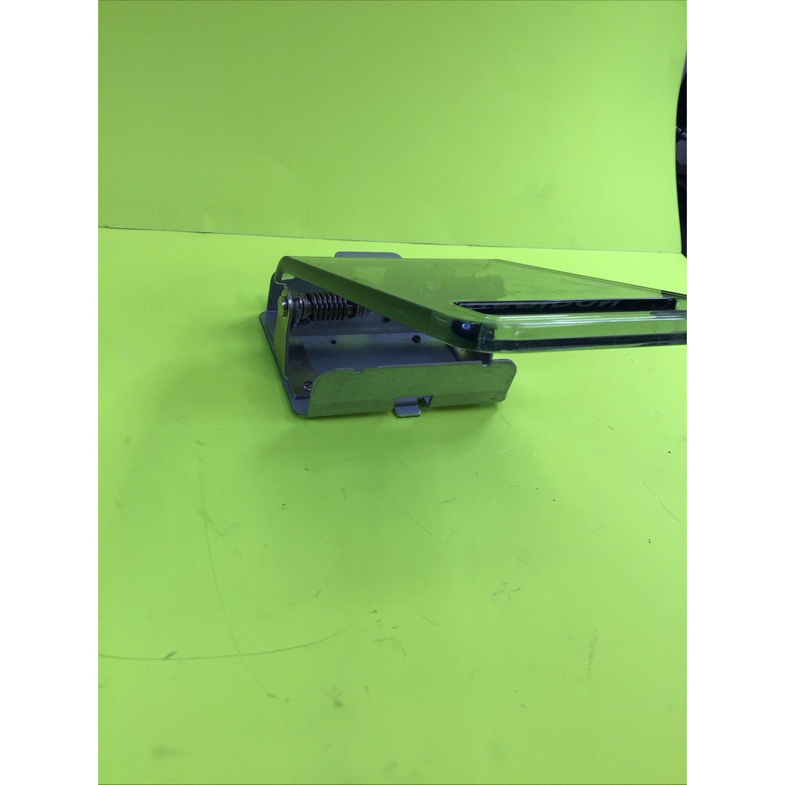 Dell Inspiron One 2305 Rear Stand Mount Hinge Kickstand MT9GG