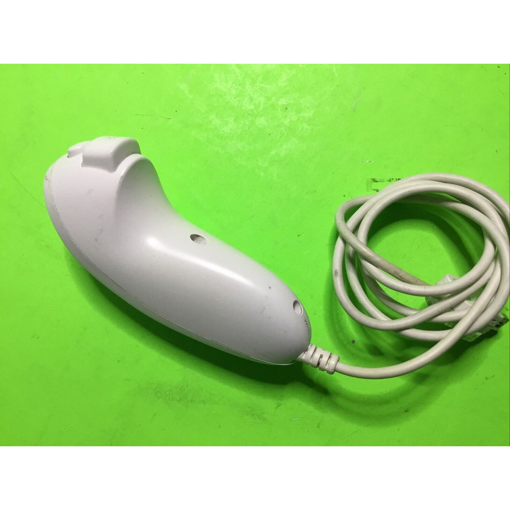 Nintendo Wii Mote Controller and Nun Chuck Set