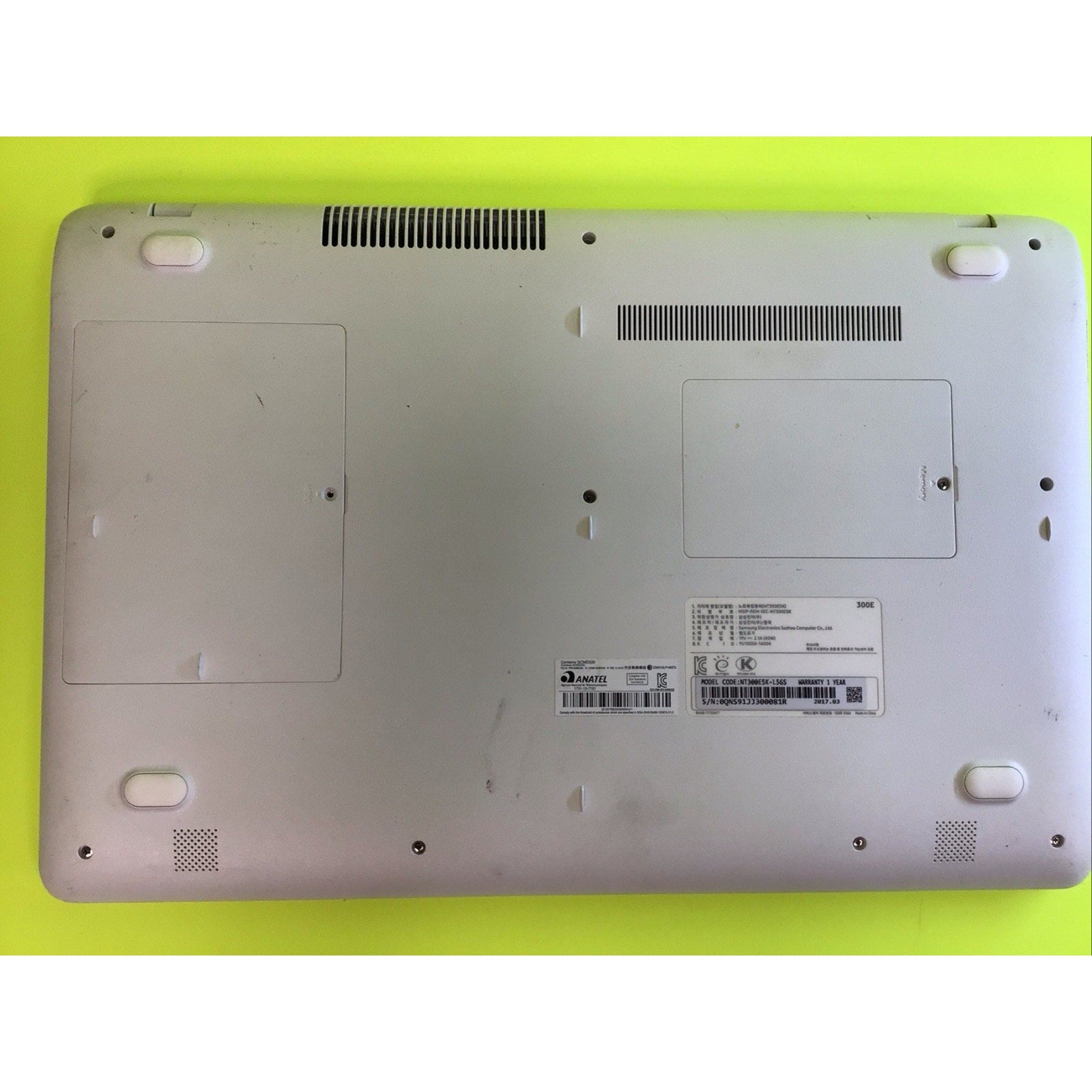 Samsung NT300E5K-L56S i5-5200U 8GB RAM NO HDD Laptop FOR PARTS or REPAIR