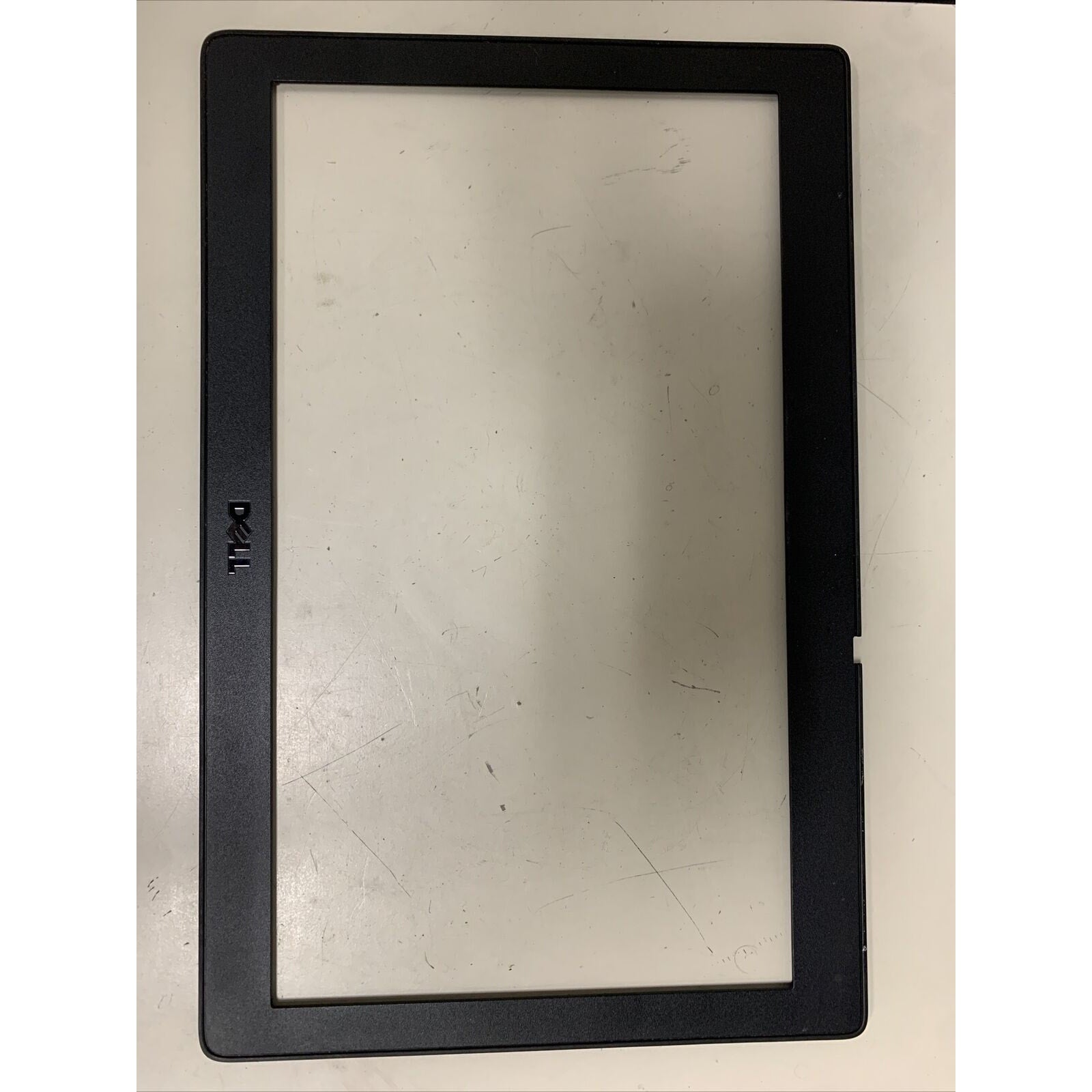 Dell Latitude 14" LCD Screen Front Trim Bezel Frame AP0FD000C00 DMNFM 0DMNFM