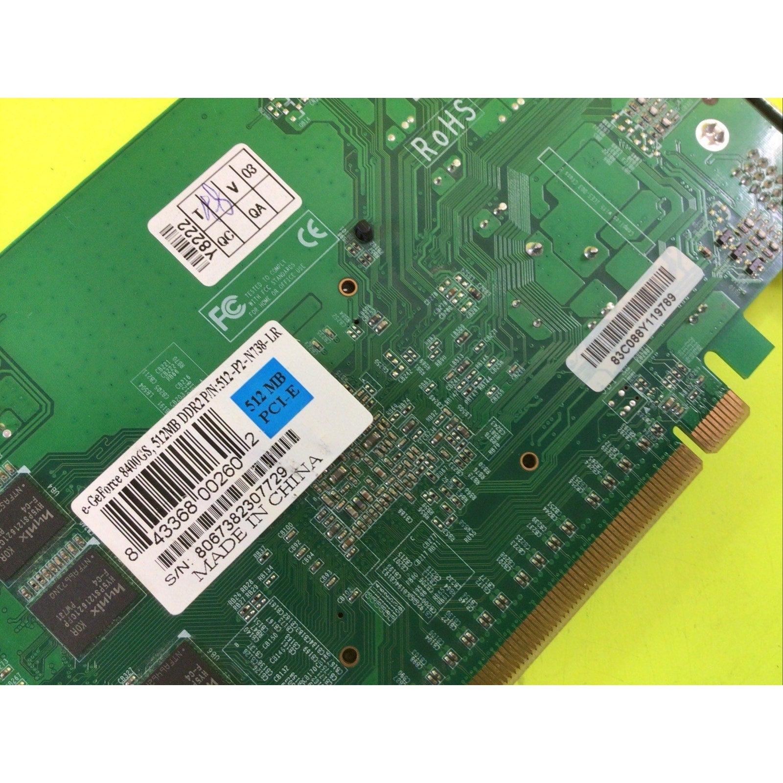 EVGA 512-P2-N733-LR e-GeForce 8400GS 256MB PCI-E Graphics Card FOR PARTS