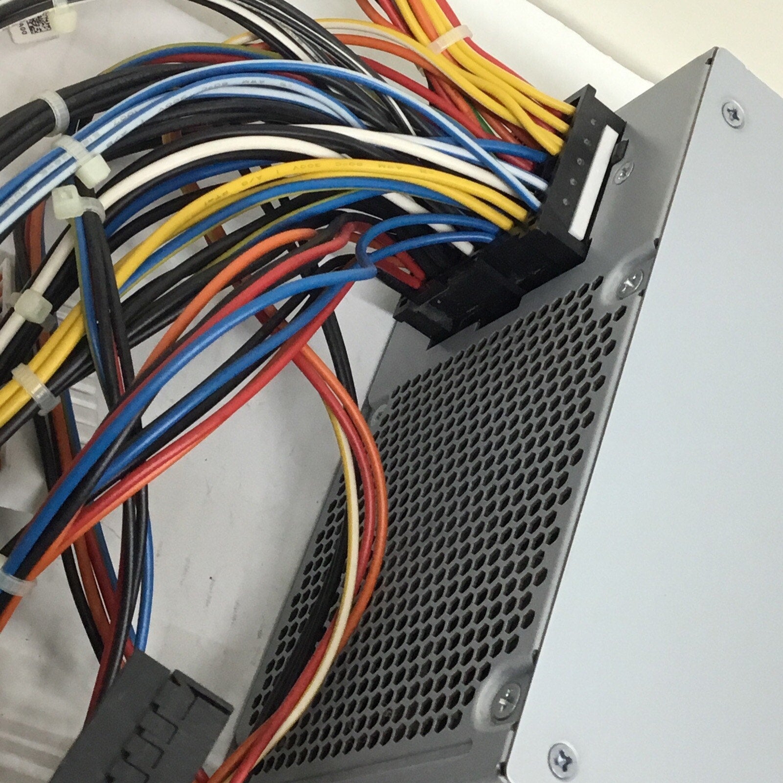 Genuine Dell 0G821T H1100EF-00 Precision T7500 1100W Power Supply 80+ SILVER