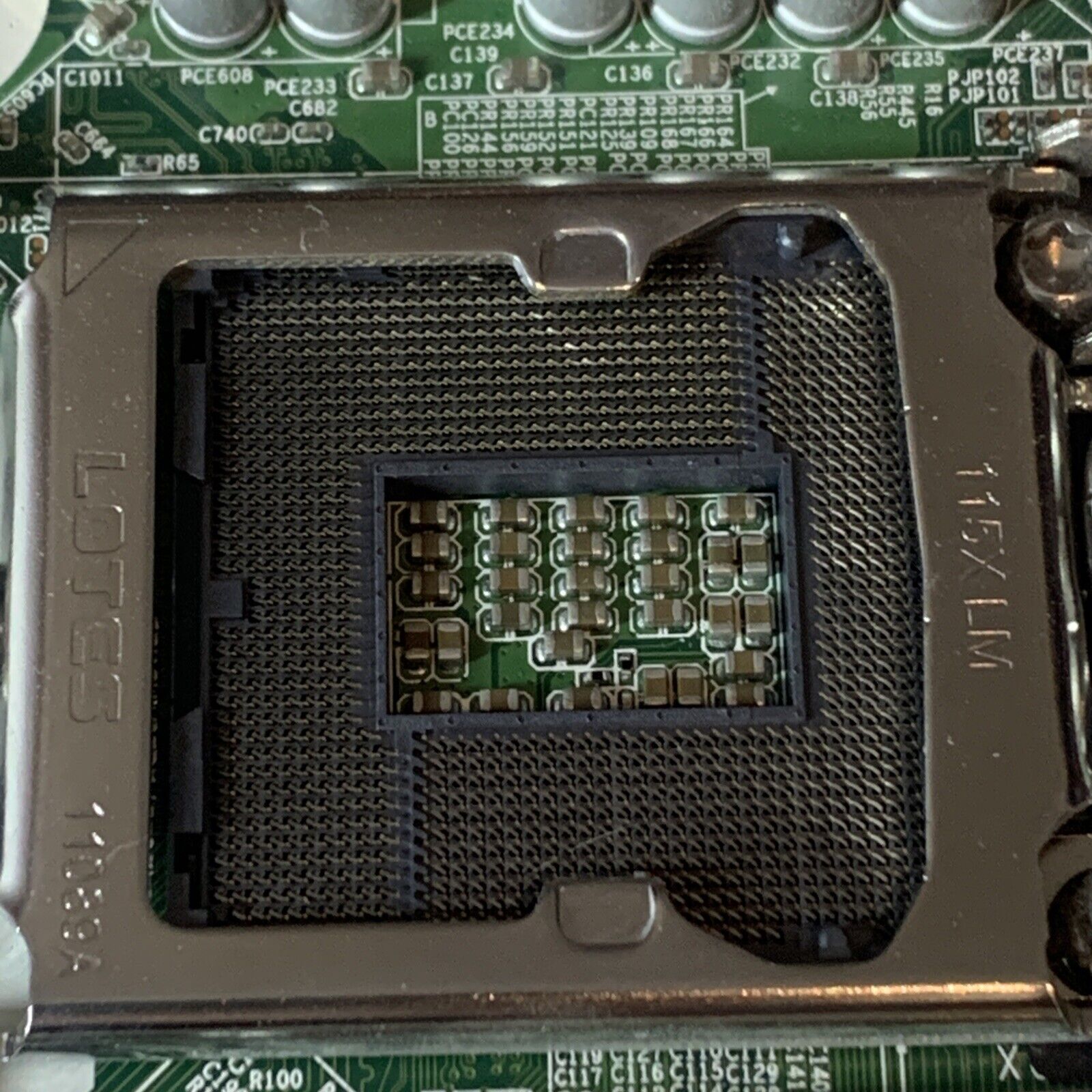 HP 614036-002 / 615114-001 / 611794-000 Motherboard