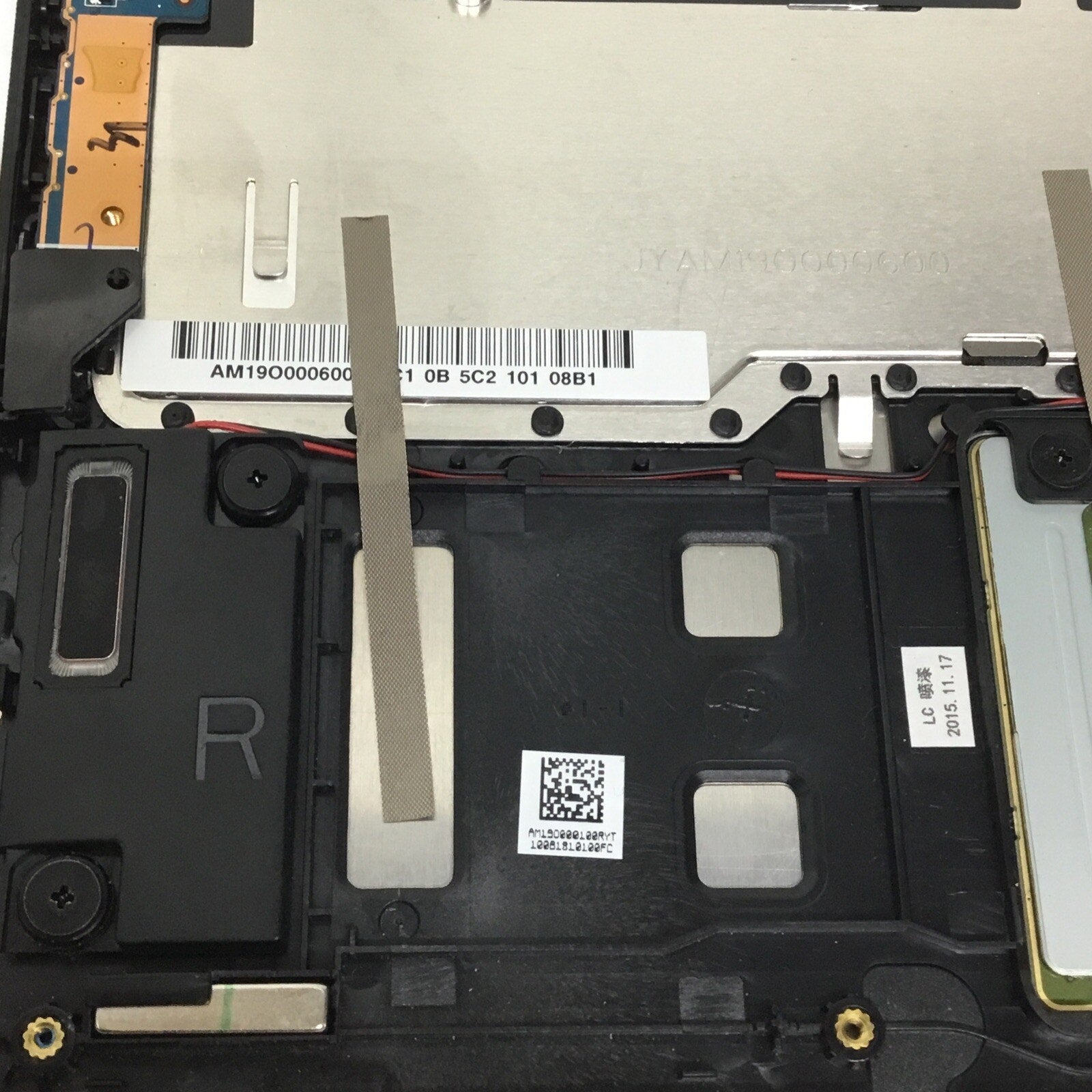 AM19O000600 OEM LENOVO TOP COVER PALMREST KEYBOARD YOGA 700-11ISK 80QE