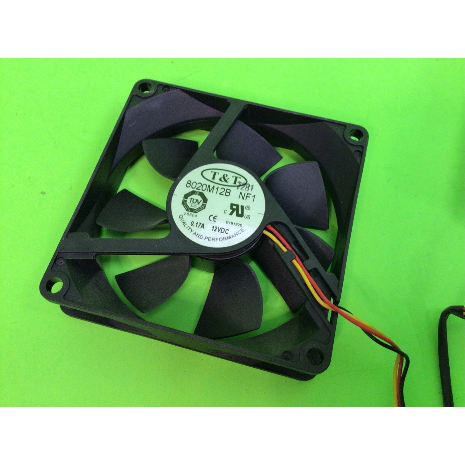 Lot of 3 pcs T&T 8020M12B-NF1 Fans and Grills 80 x 80 x 20mm