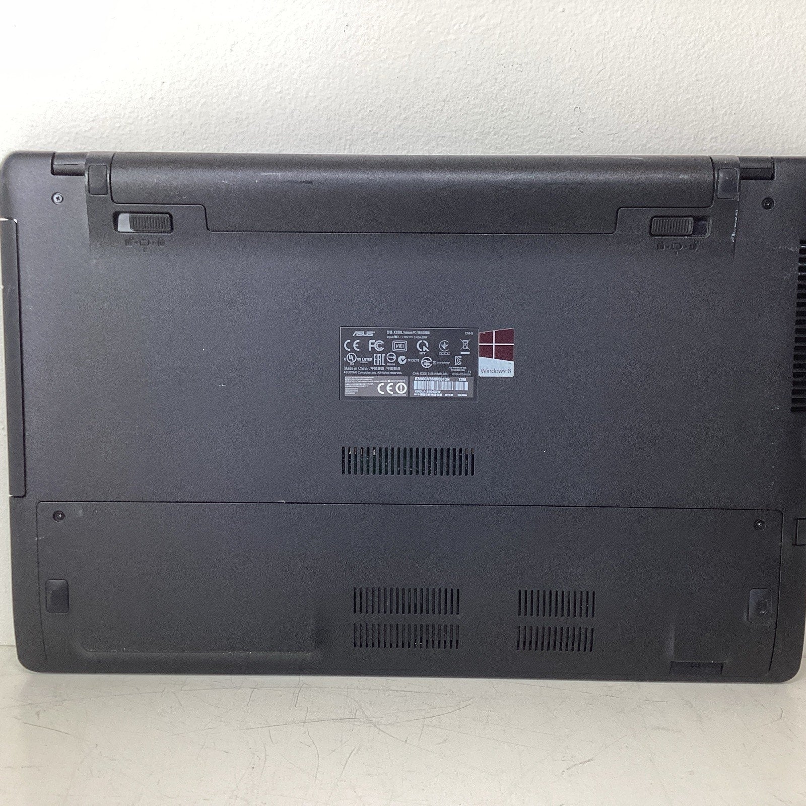 ASUS X550LA-SI50402W Laptop 15.6" Intel Core i5-4200U No RAM or HDD - For Parts