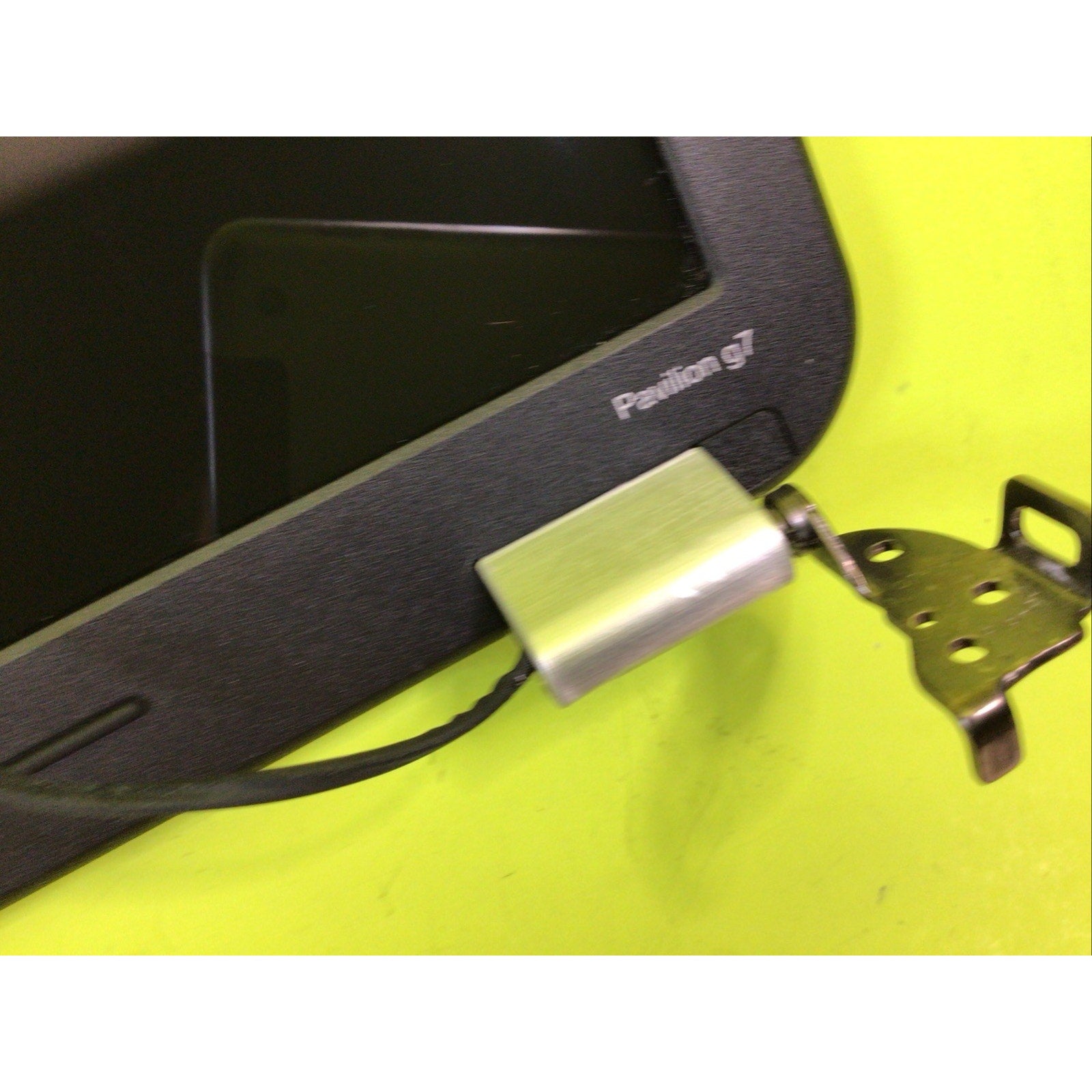 HP Pavilion G7-1255dx LCD Display Assembly