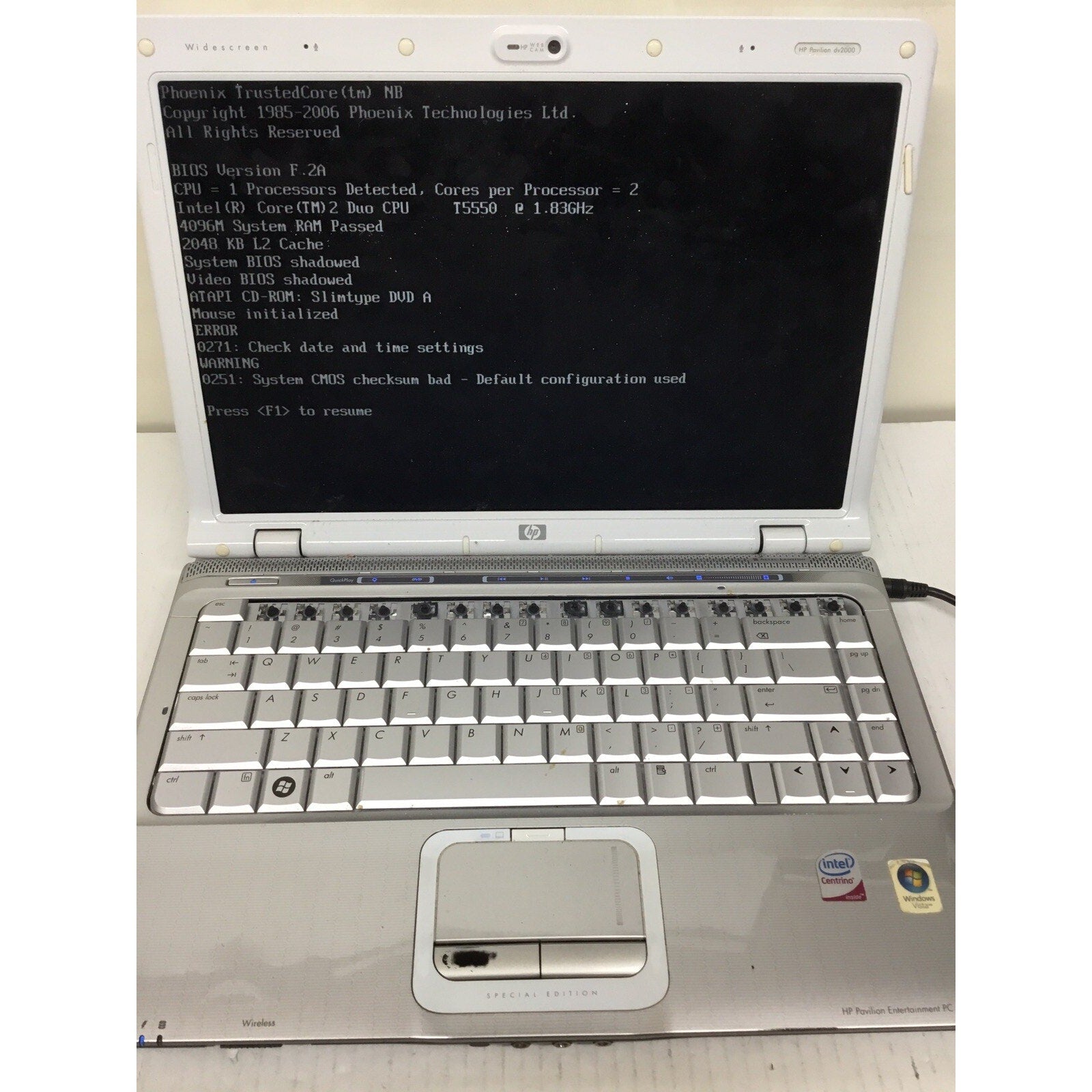 For Parts HP Pavillion DV2000 Laptop For Parts or Repair READ DESC