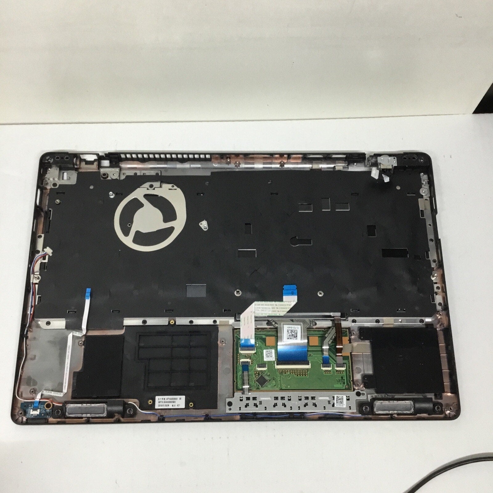 Dell Latitude E5580 Precision 3520 Palmrest Keyboard Touchpad A166U1