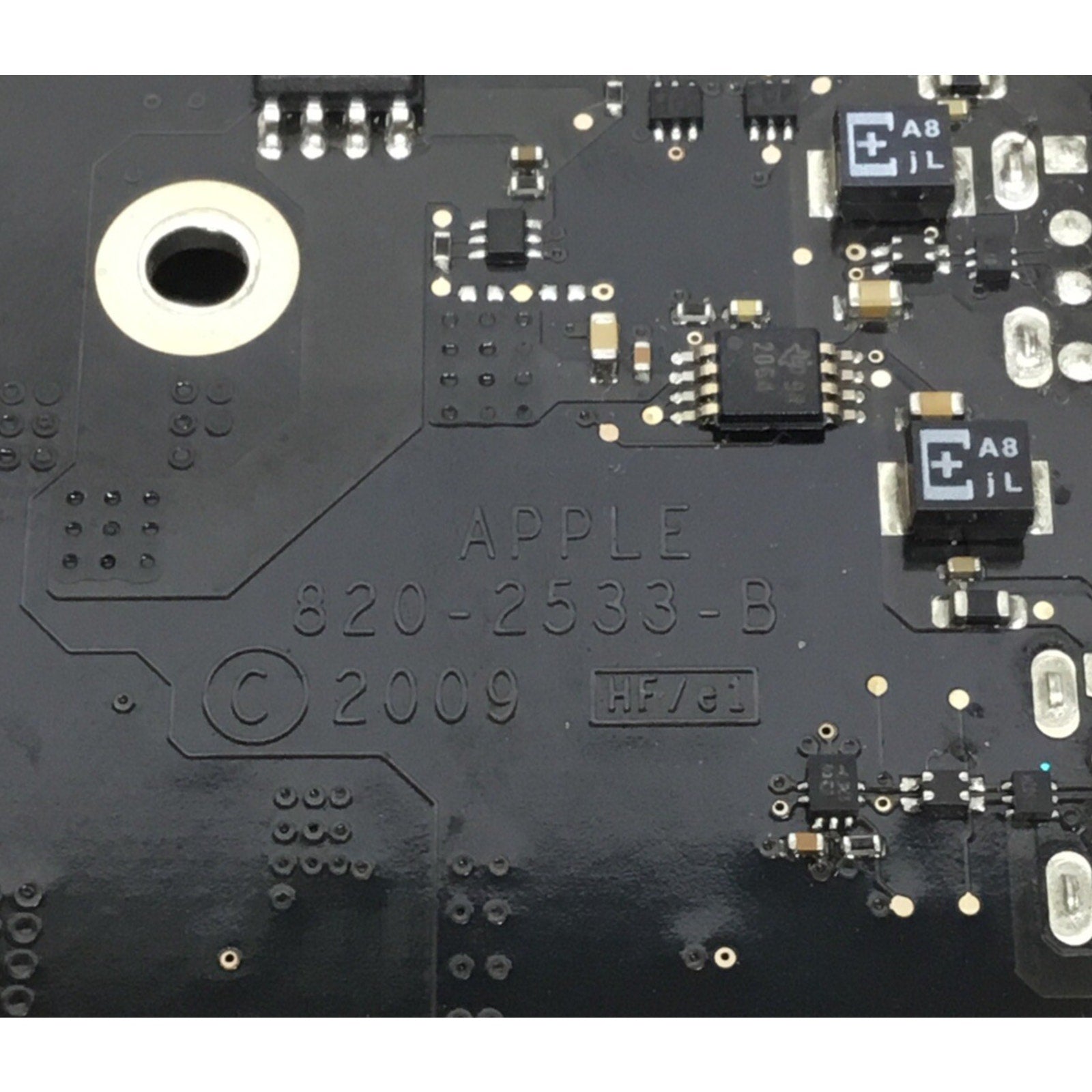 MACBOOK PRO 15" A1286 LOGIC BOARD 820-2533-B