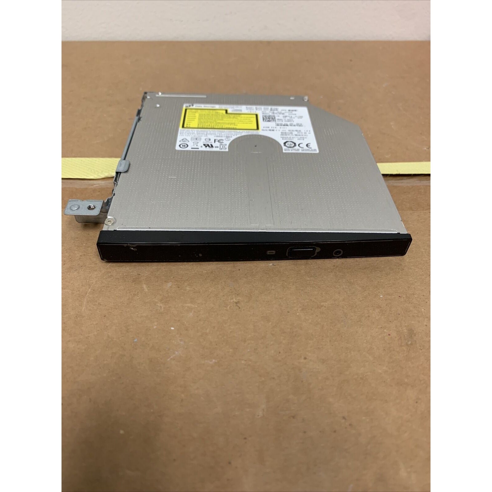 Dell DVD Drive with Bezel for PC or Laptops GU90N 9M9FK - Special Side Bracket