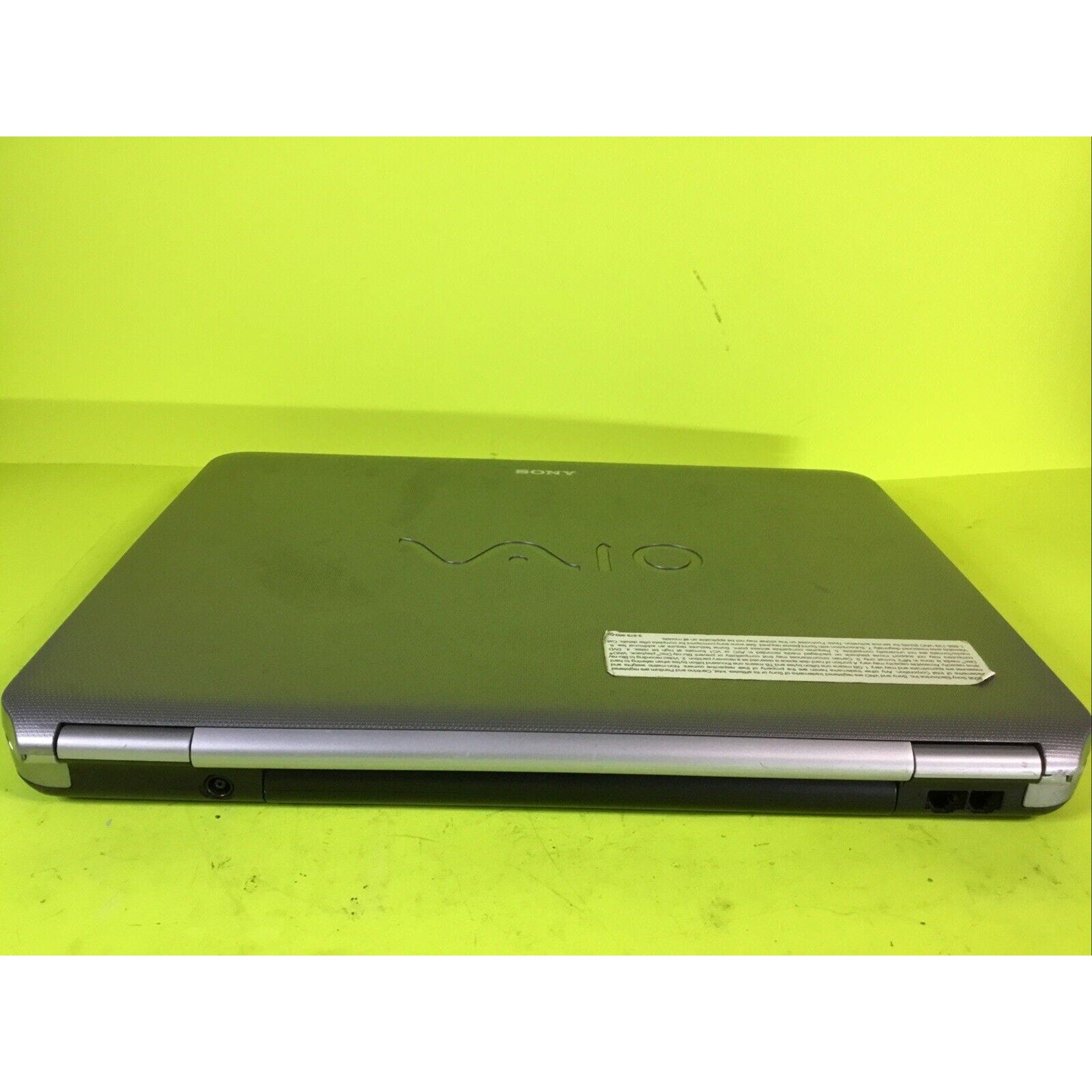 SONY Vaio VGN-NR430E Pentium Dual Core 1.86 GHz 2GB RAM FOR PARTS or REPAIR