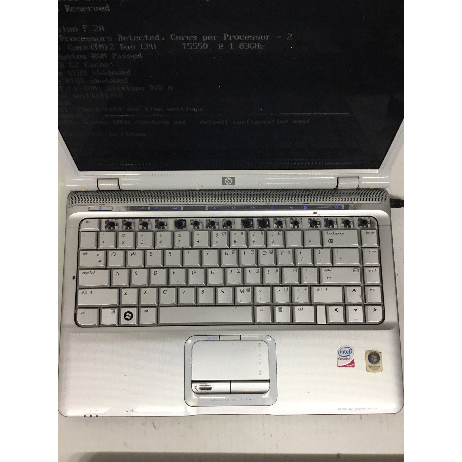 For Parts HP Pavillion DV2000 Laptop For Parts or Repair READ DESC