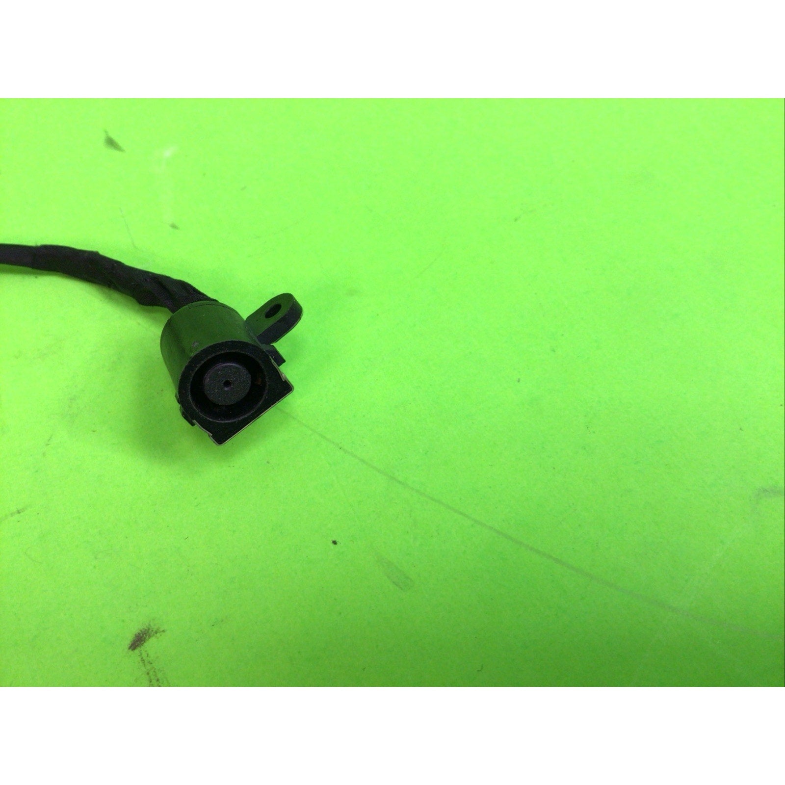 DC POWER JACK SOCKET HARNESS FOR DELL INSPION 17 7737 08DK8R 8DK8R 50.48L04.001