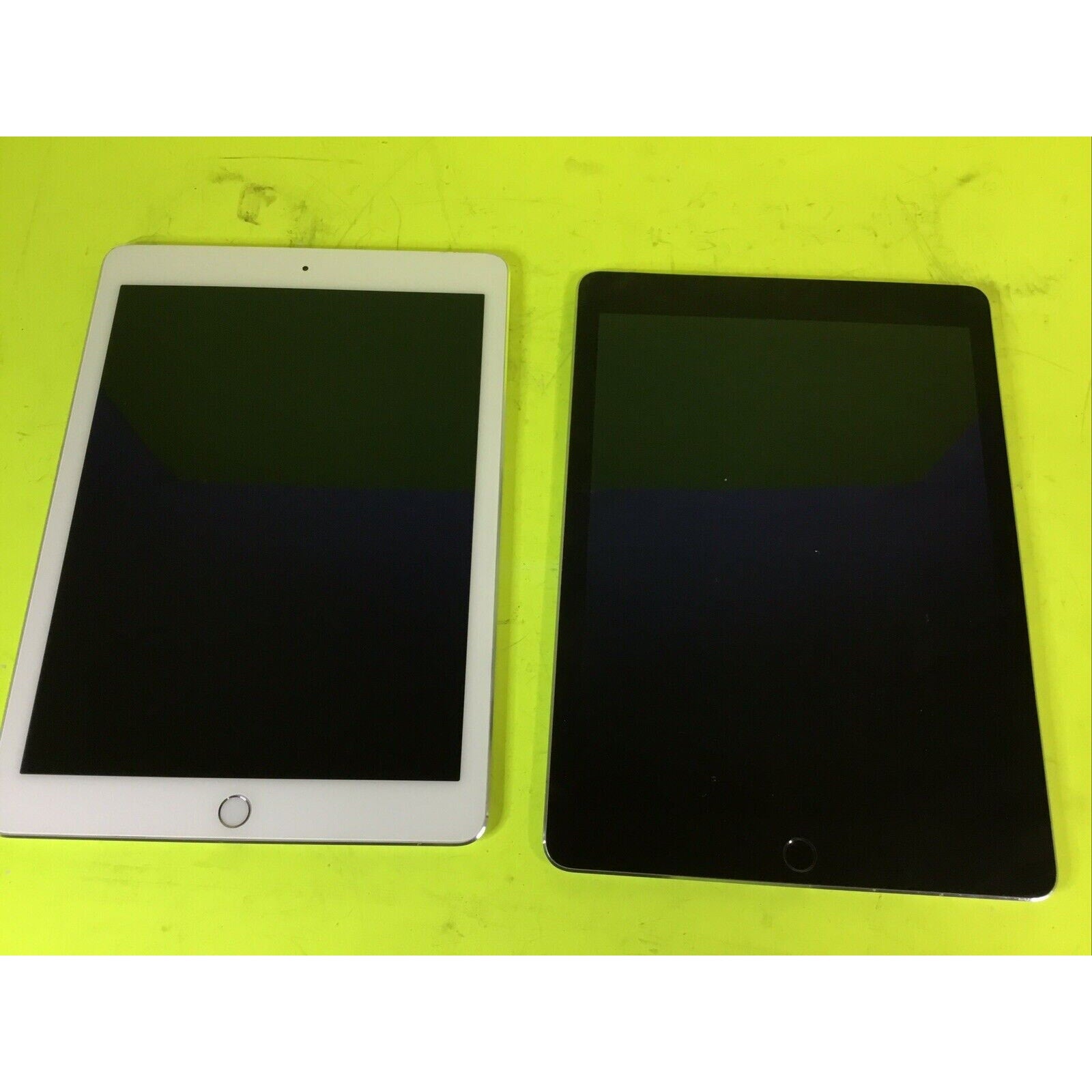 Lot of 2 Apple iPad Air 2 FOR PARTS REPAIR or RECYCLE