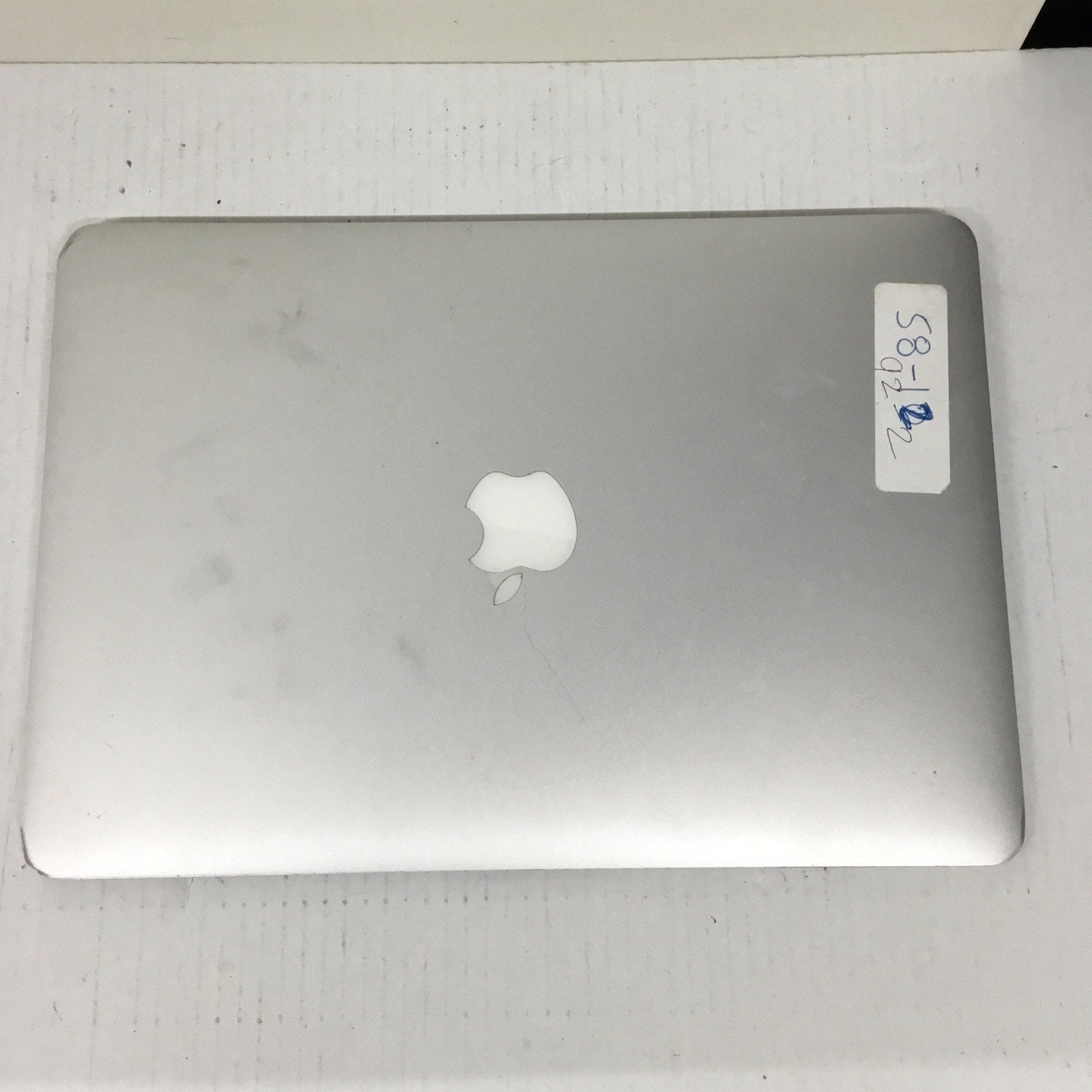 Macbook Mac Book Air Model A1466 Laptop FOR PARTS / Repair