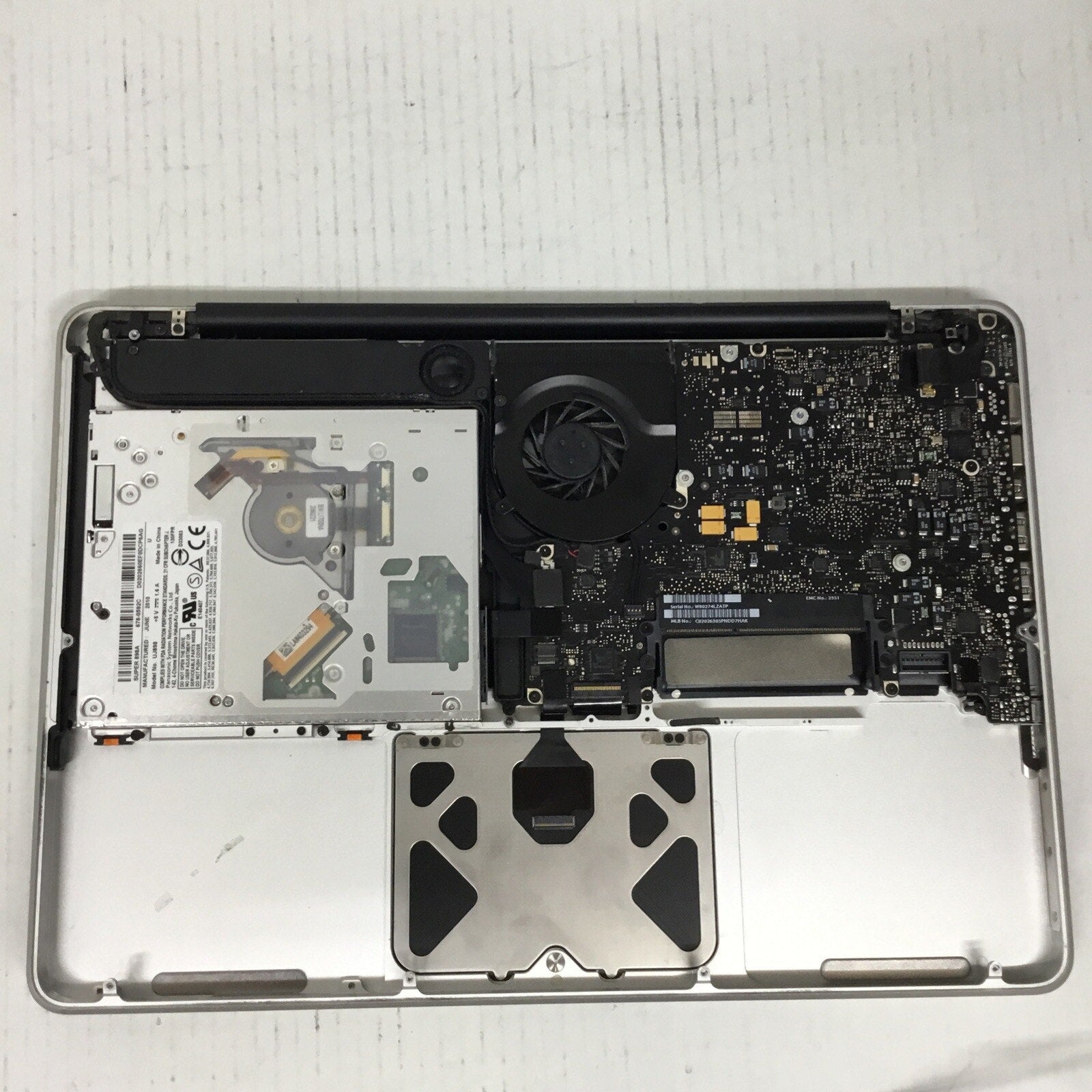 For Parts Apple MacBook Pro (13-inch, Mid 2010) Model No. A1278